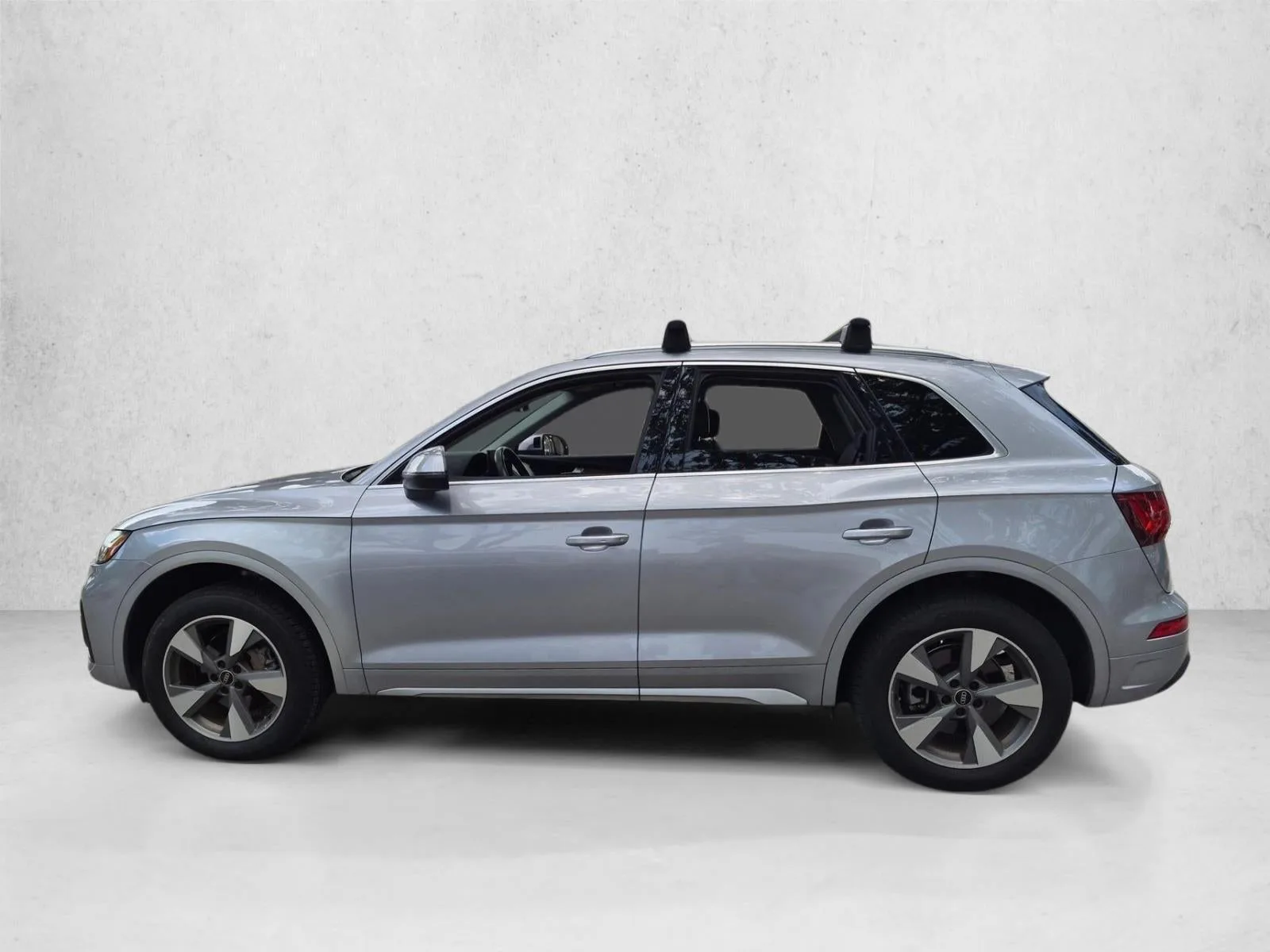 2023 Audi Q5 Premium 40 TFSI quattro S tronic photo 8