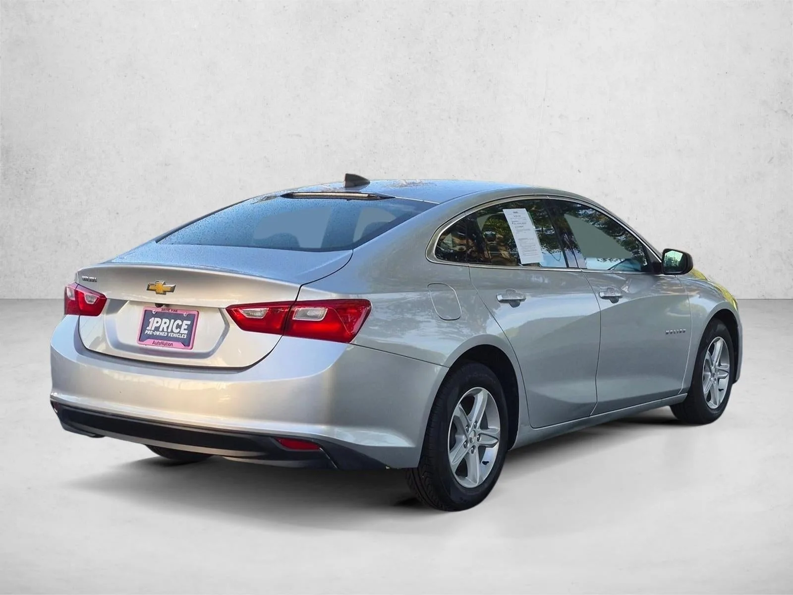 2020 Chevrolet Malibu LS photo 5