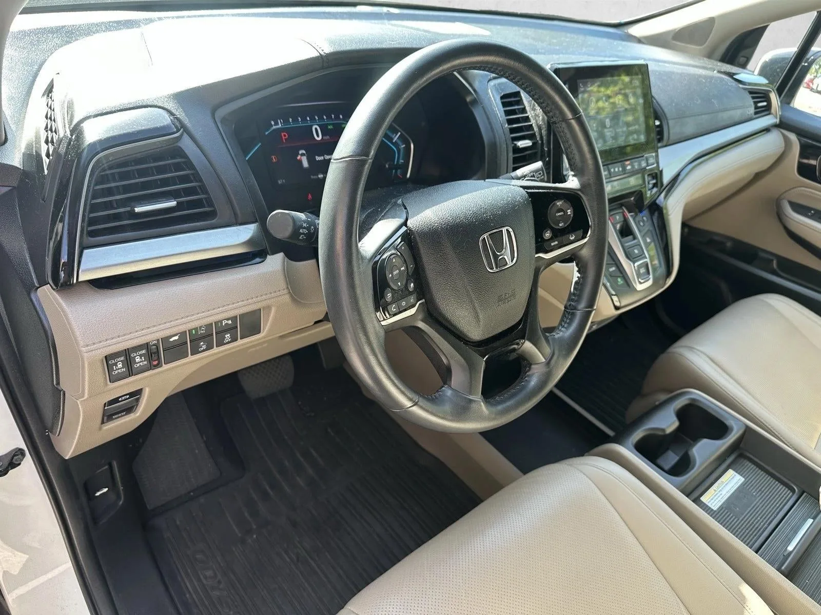 2018 Honda Odyssey Elite Auto photo 8