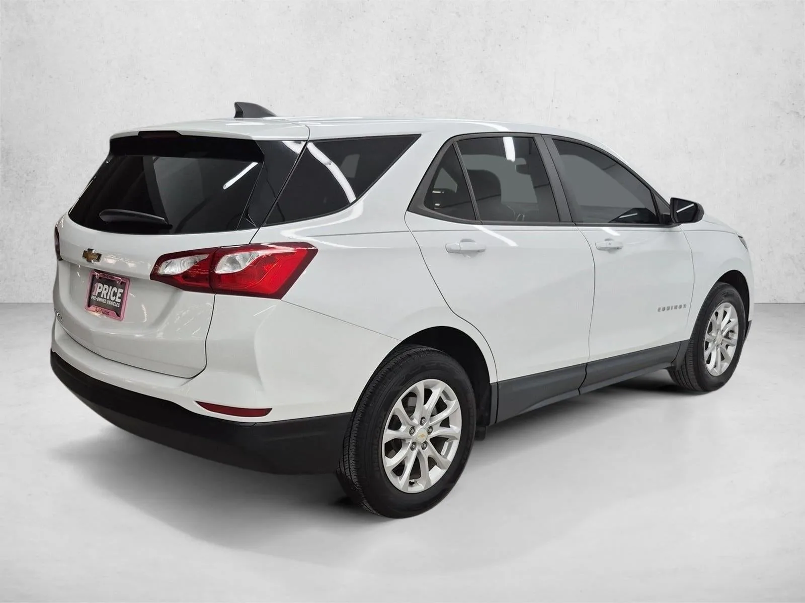2020 Chevrolet Equinox LS photo 5