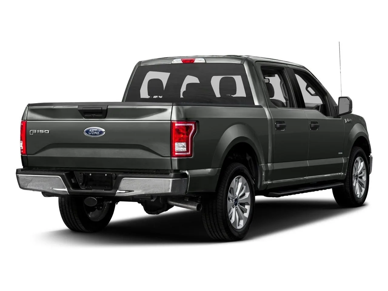 2017 Ford F-150 XLT 2WD SuperCrew 5.5' Box photo 7
