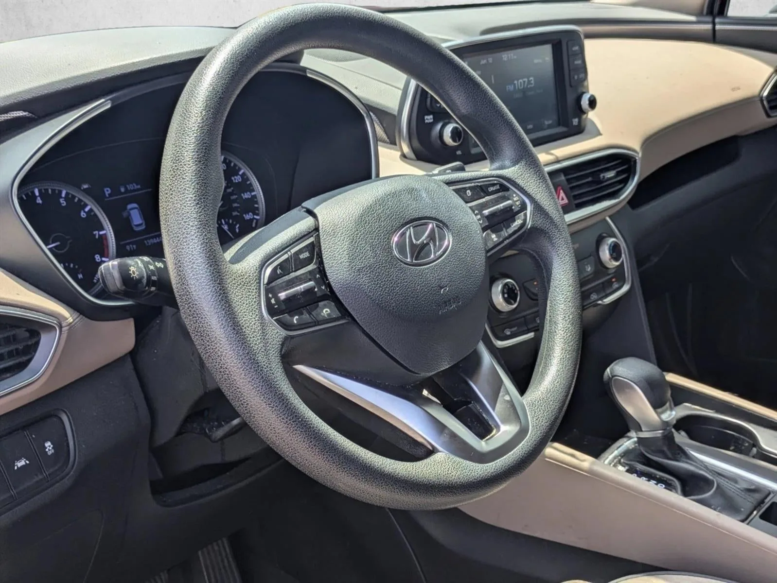 2019 Hyundai SANTA FE SE 2.4L Auto FWD photo 8