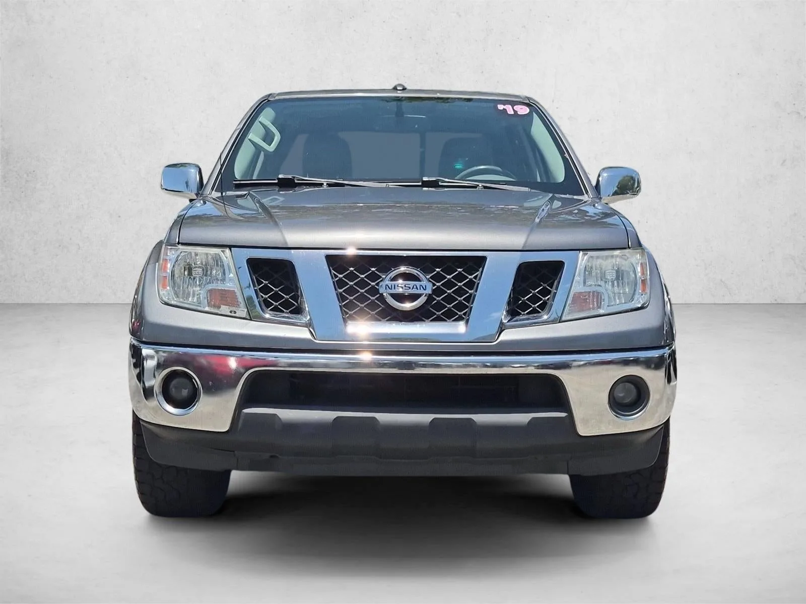 2019 Nissan Frontier Crew Cab 4x2 SL Auto *Ltd Avail* photo 2