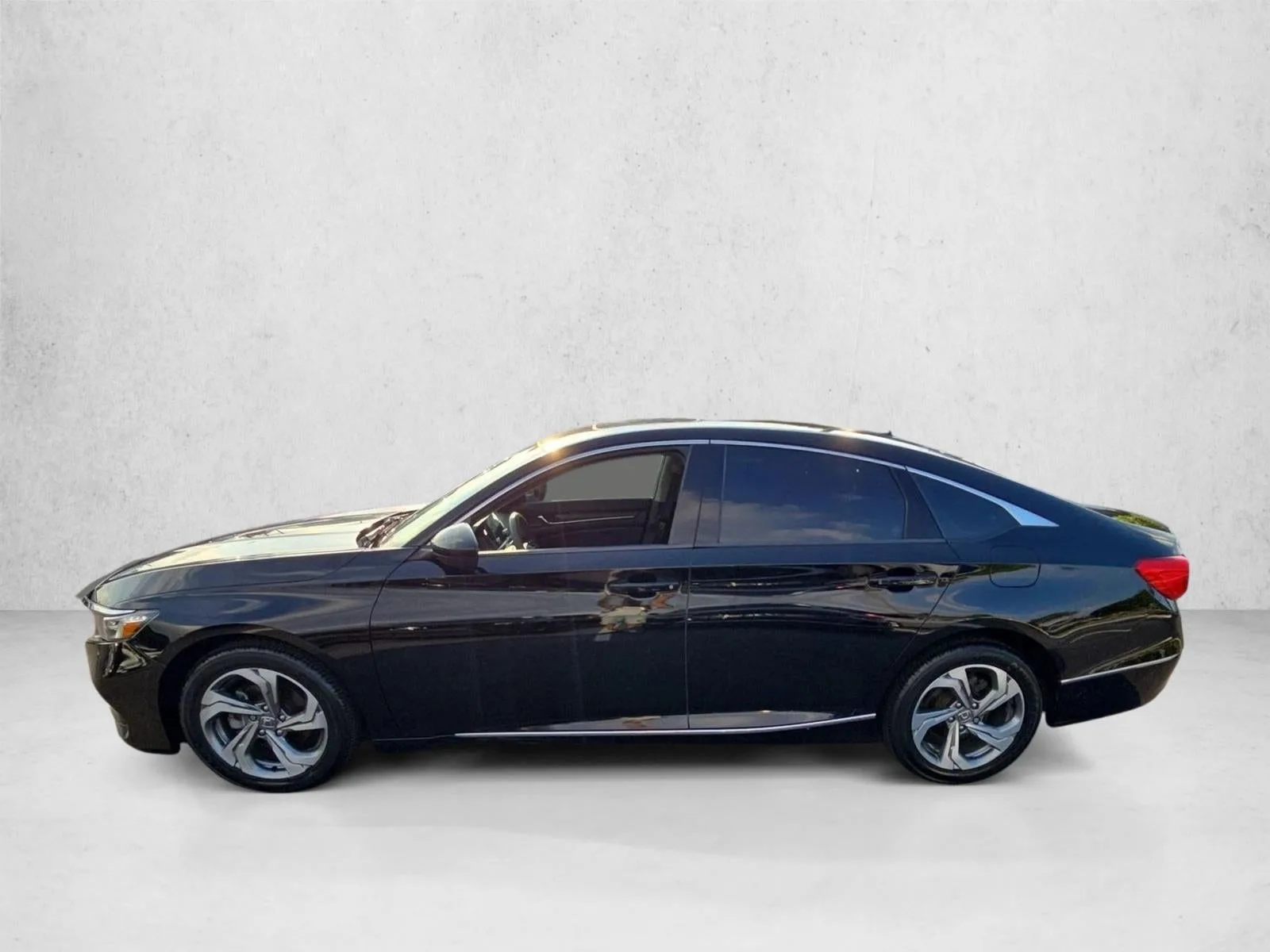 2019 Honda Accord Sedan EX 1.5T CVT photo 9