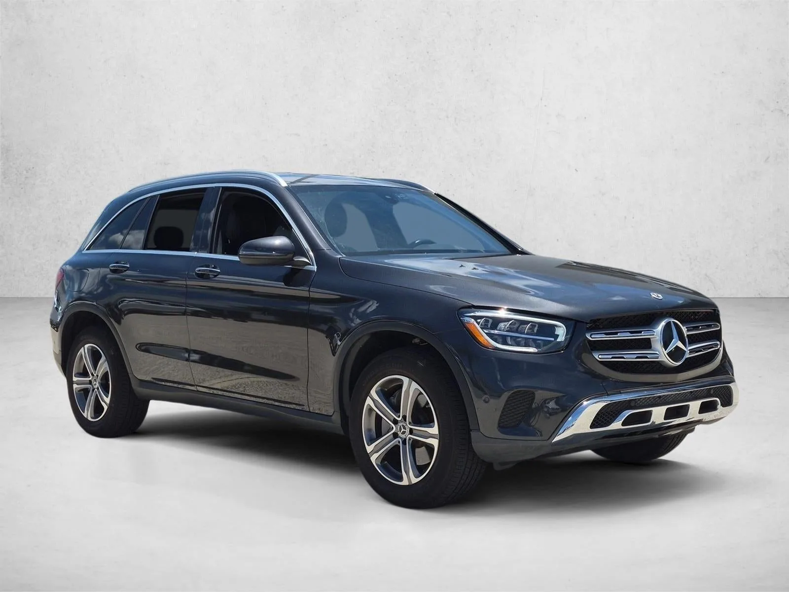 2021 Mercedes-Benz GLC GLC 300 SUV photo 3