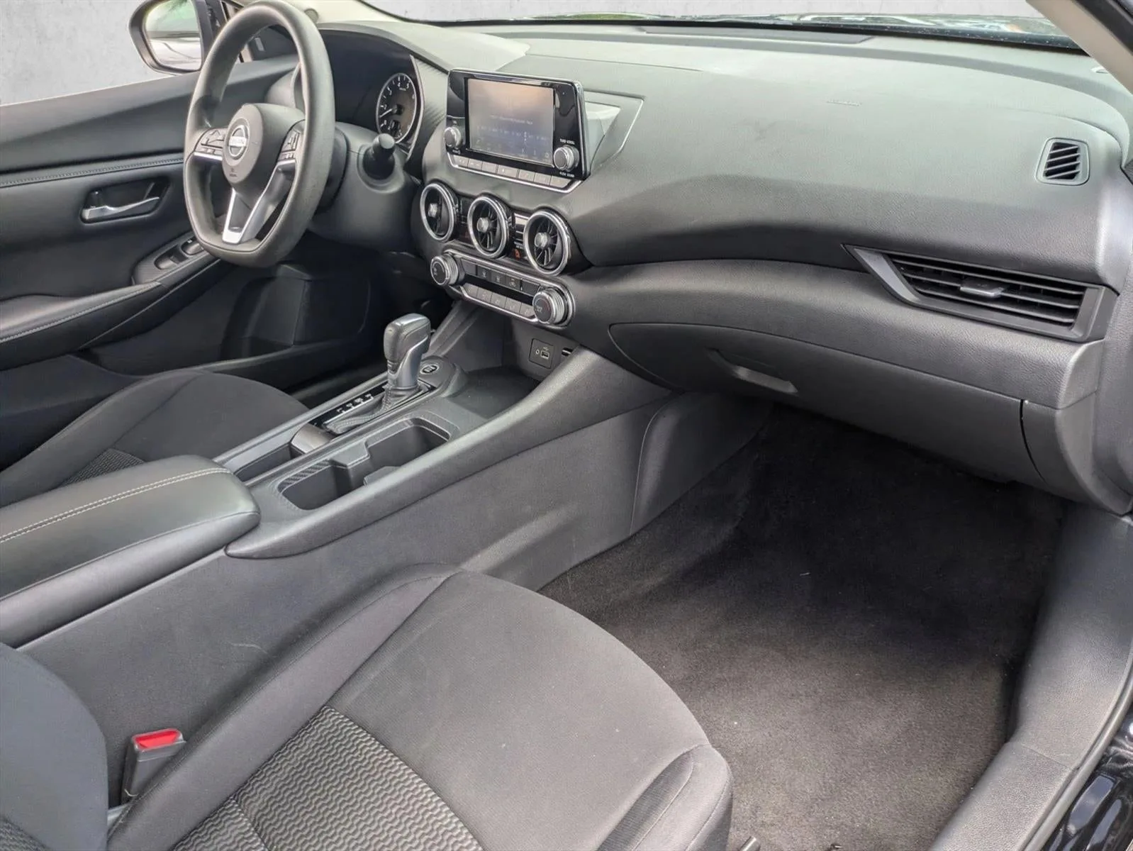 2022 Nissan Sentra S CVT photo 20