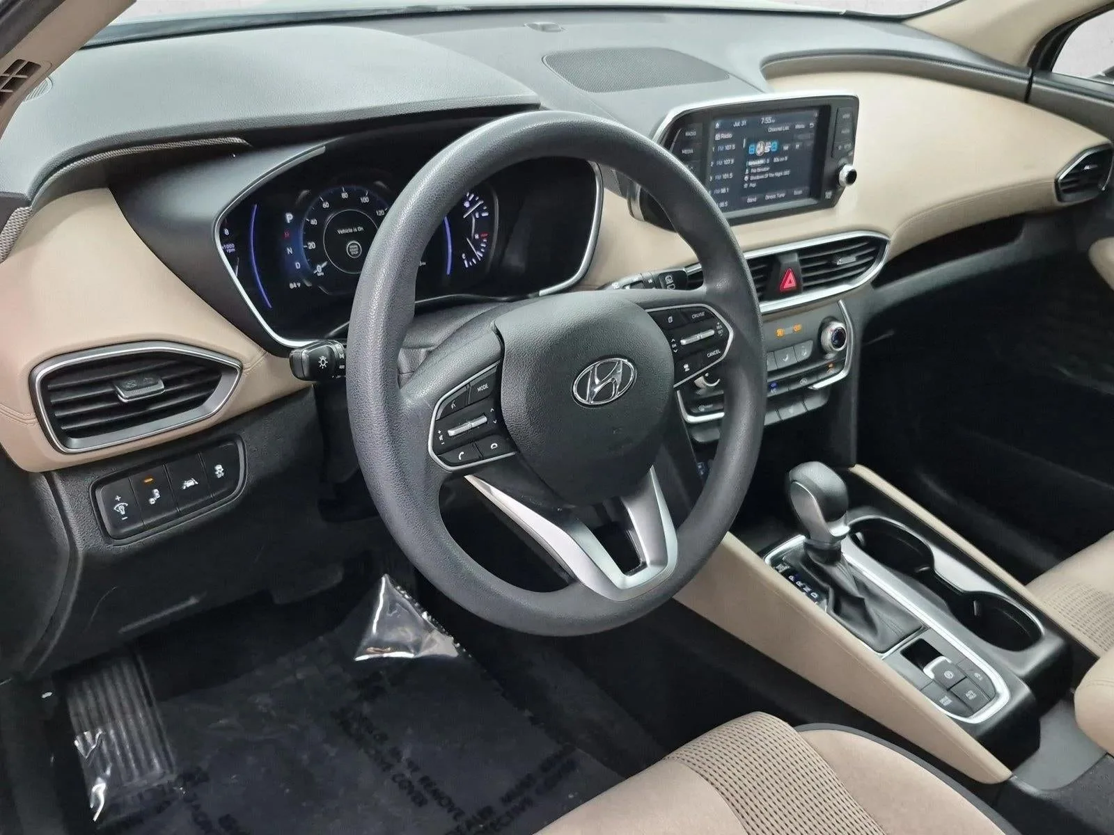 2020 Hyundai Santa Fe Base photo 10