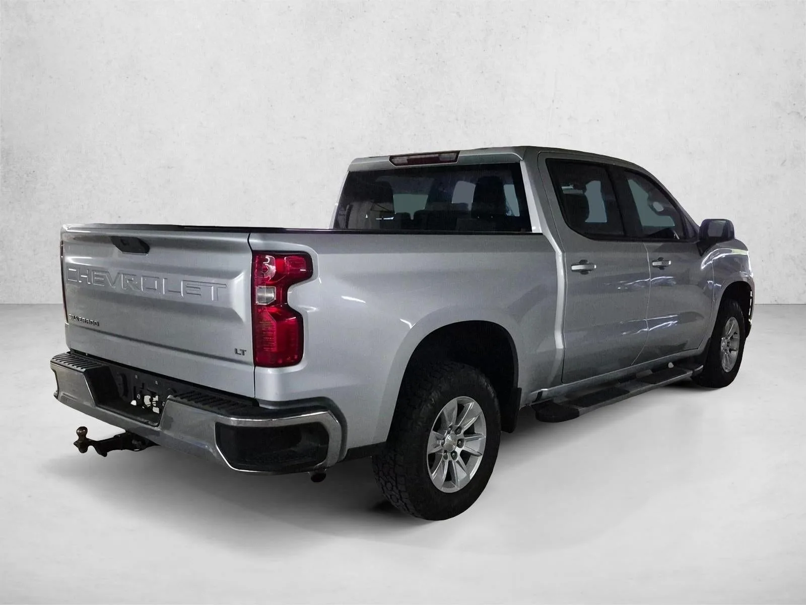 2022 Chevrolet Silverado 1500 LTD LT photo 3