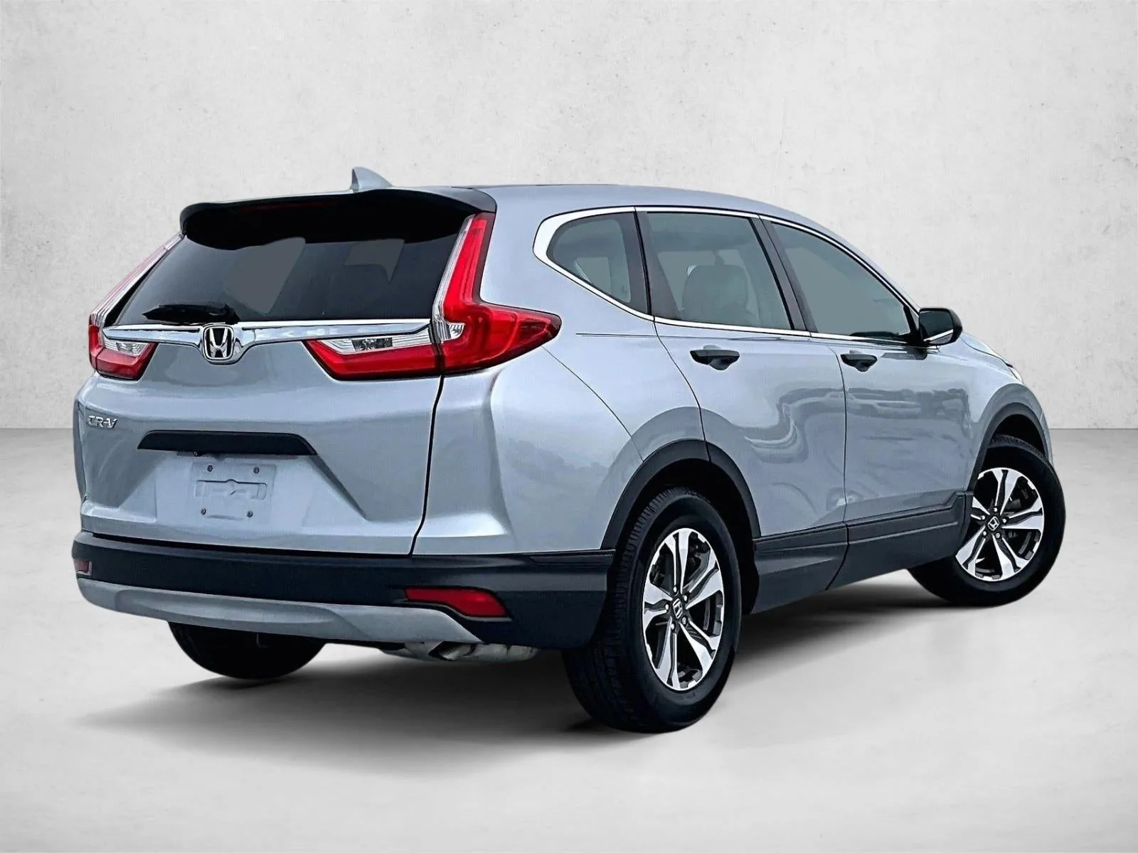 2017 Honda CR-V LX photo 2