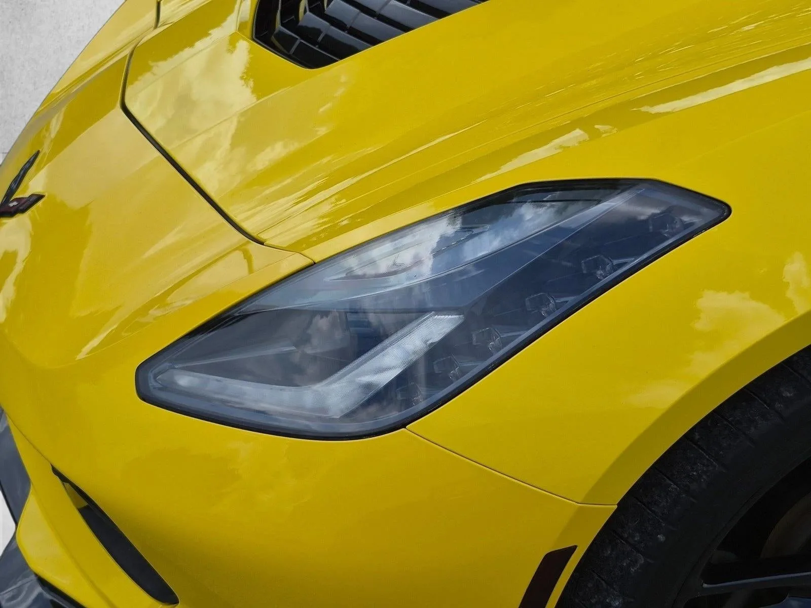 2018 Chevrolet Corvette Stingray 2LT photo 10