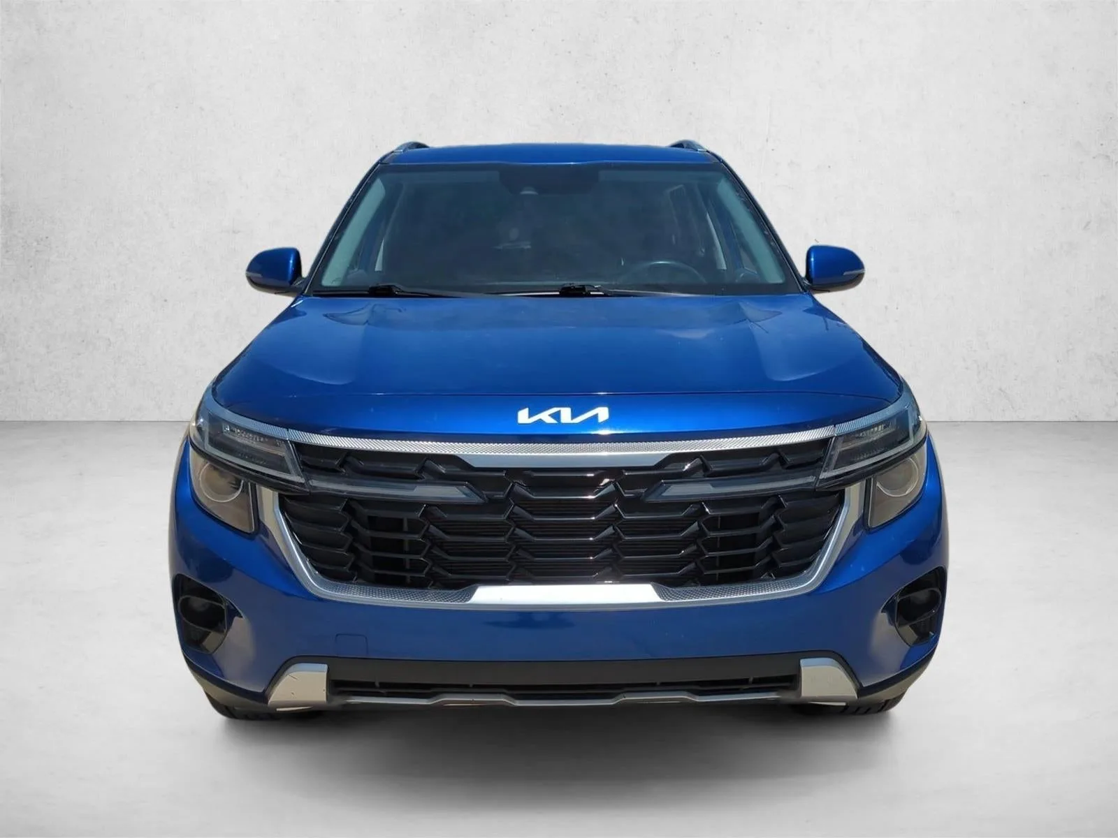 2024 Kia Seltos S IVT FWD photo 2