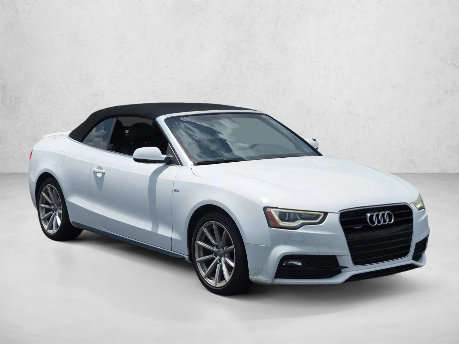 2017 Audi A5 Cabriolet Sport photo 3