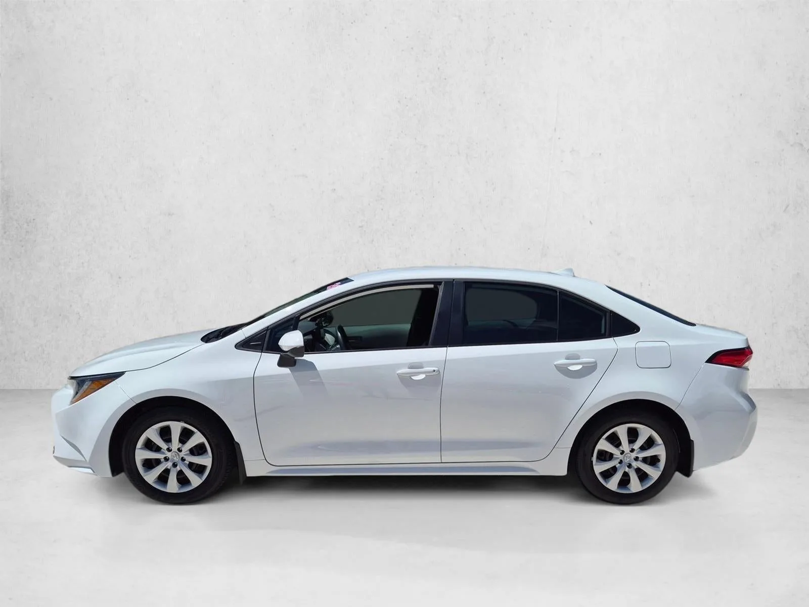 2026 Toyota Corolla LE CVT (Natl) photo 8