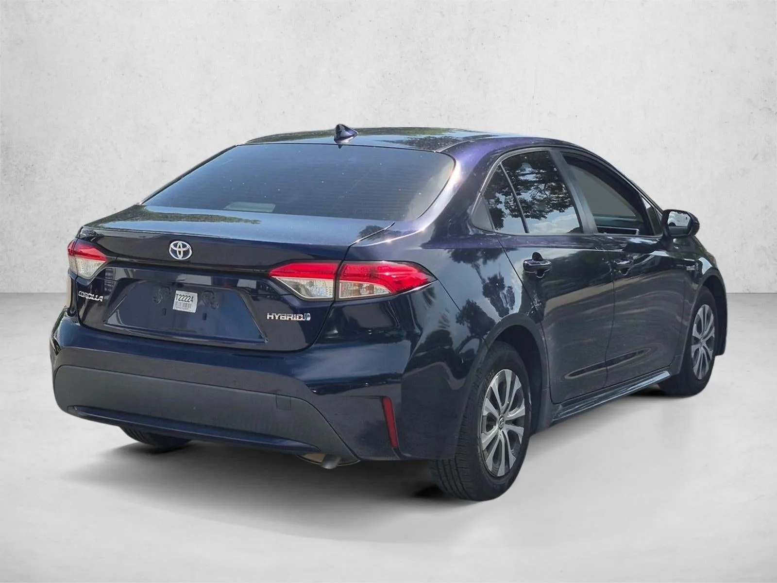 2021 Toyota Corolla Hybrid LE photo 5