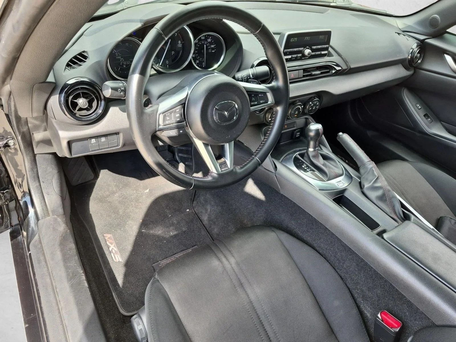 2016 Mazda MX-5 Miata 2dr Conv Auto Sport photo 10