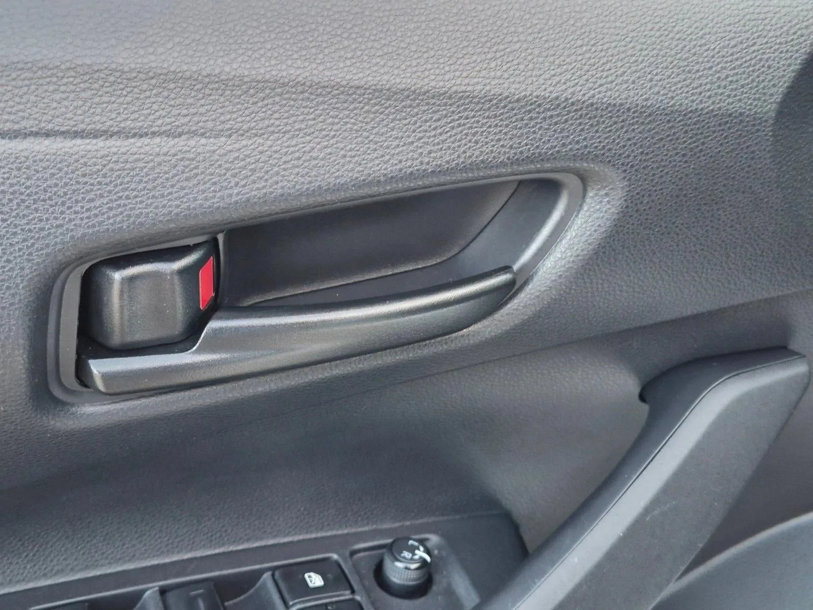2024 Toyota Corolla LE CVT (Natl) photo 10