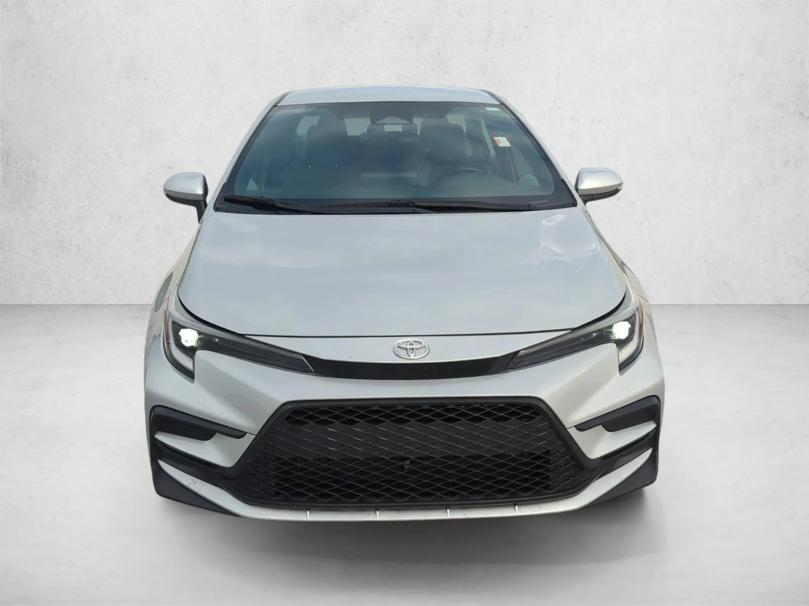 2024 Toyota Corolla SE CVT (Natl) photo 2