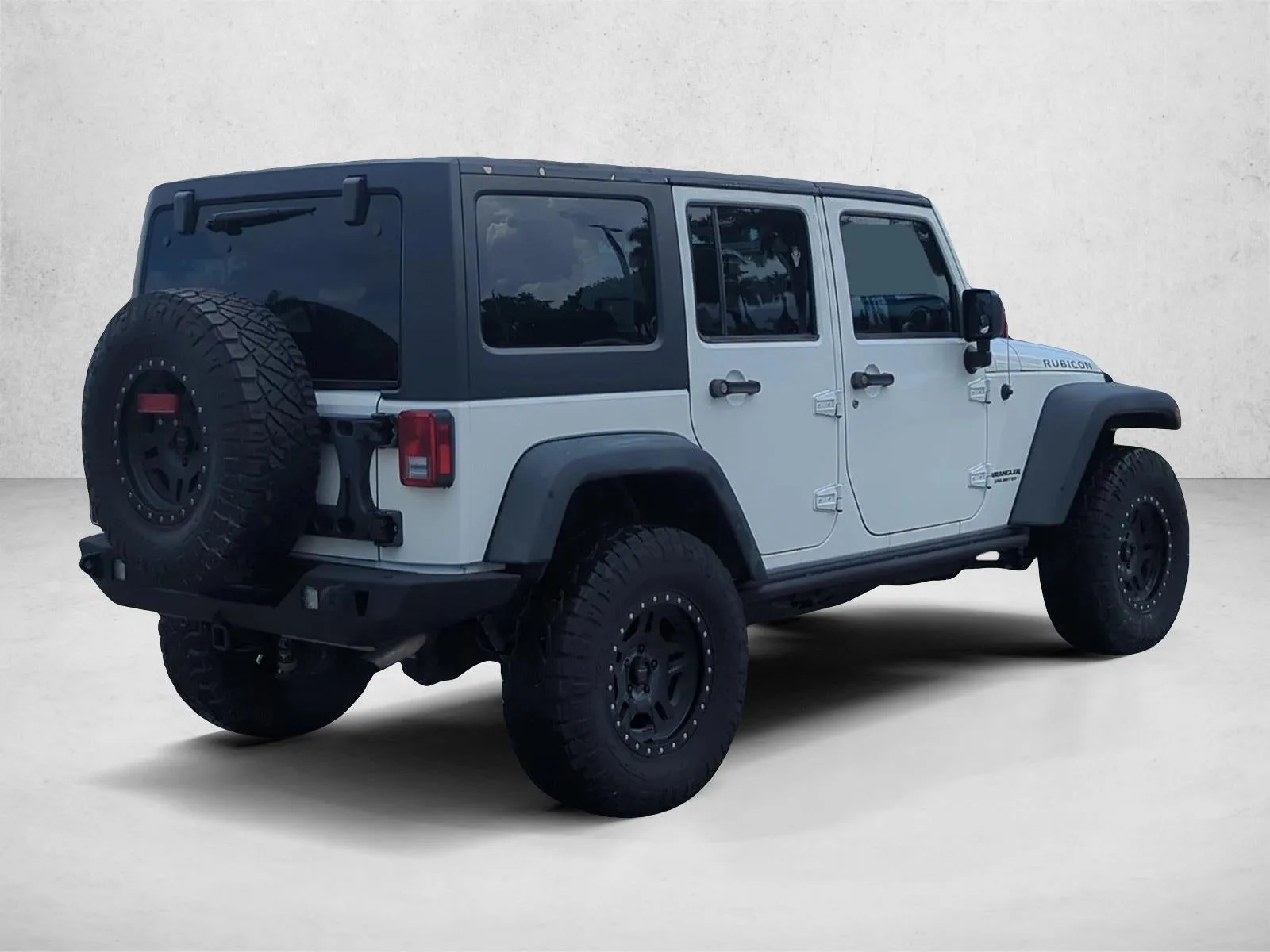 2015 Jeep Wrangler Unlimited 4WD 4dr Rubicon photo 5