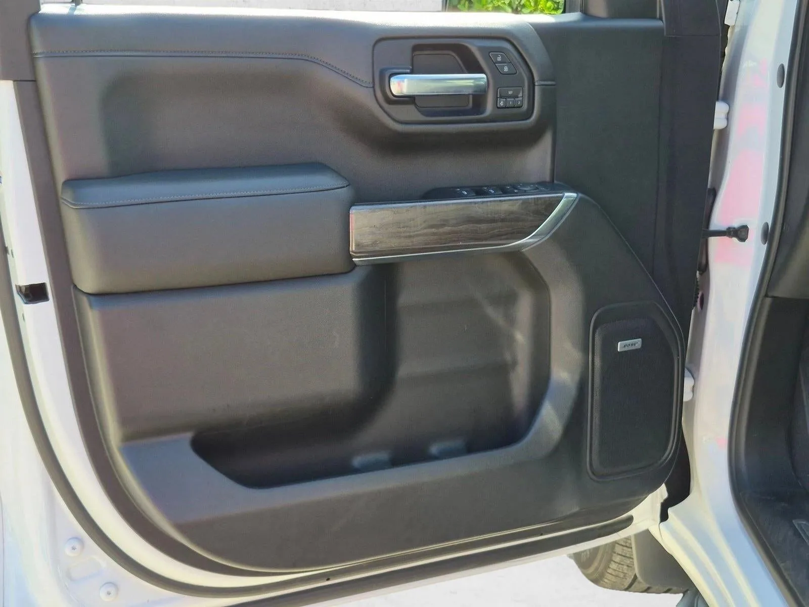 2019 Chevrolet Silverado 1500 LTZ photo 9