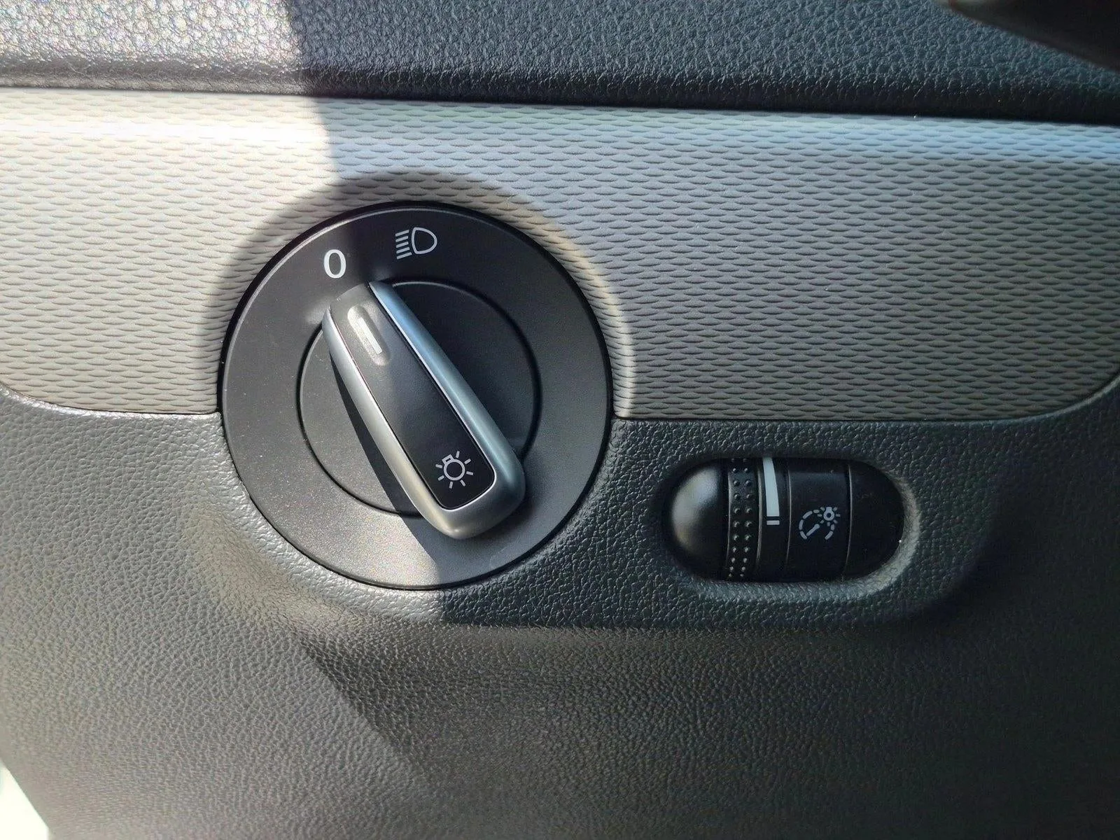 2017 Volkswagen Jetta 1.4T SE Manual photo 10