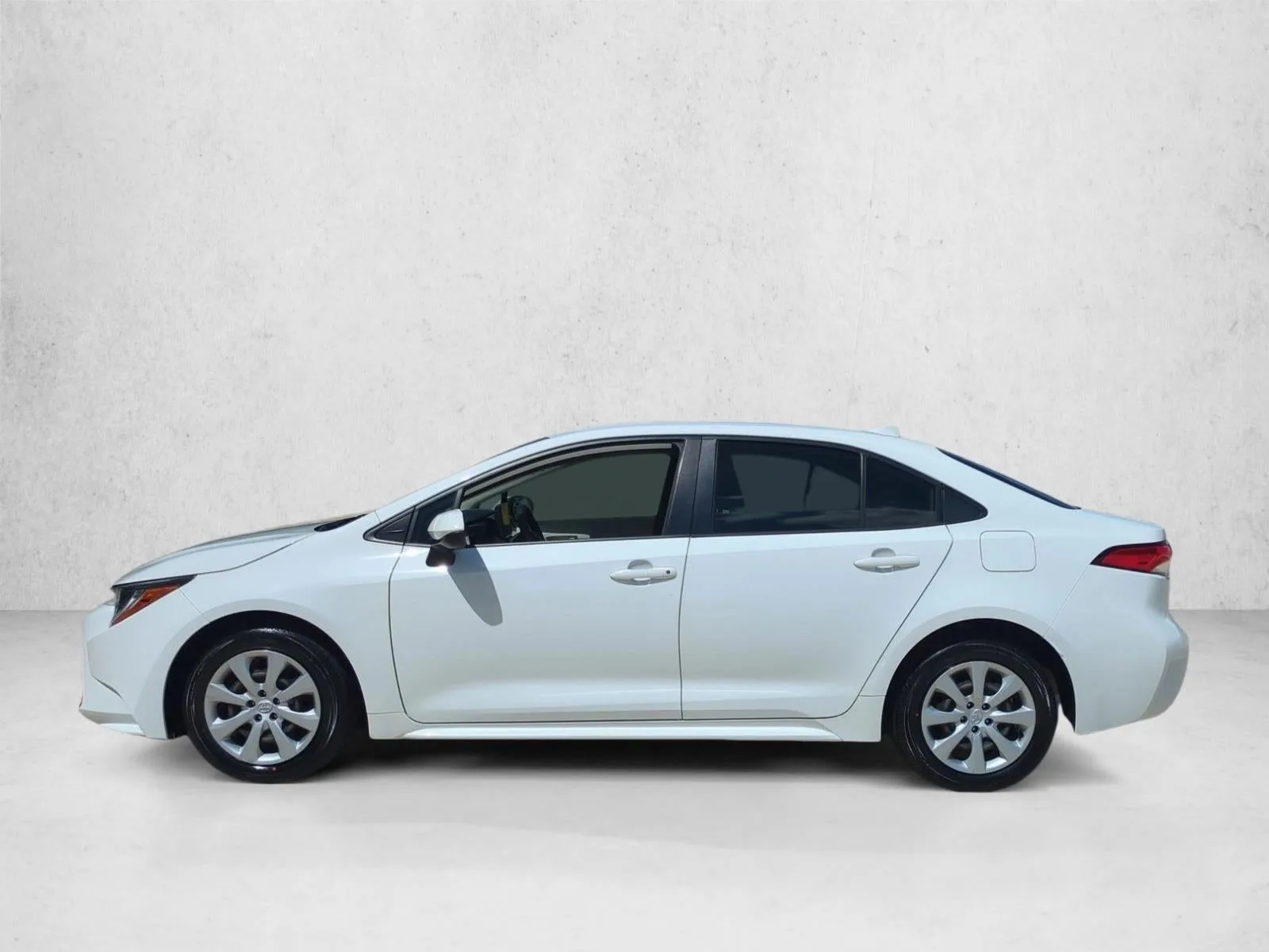 2023 Toyota Corolla LE CVT (Natl) photo 9