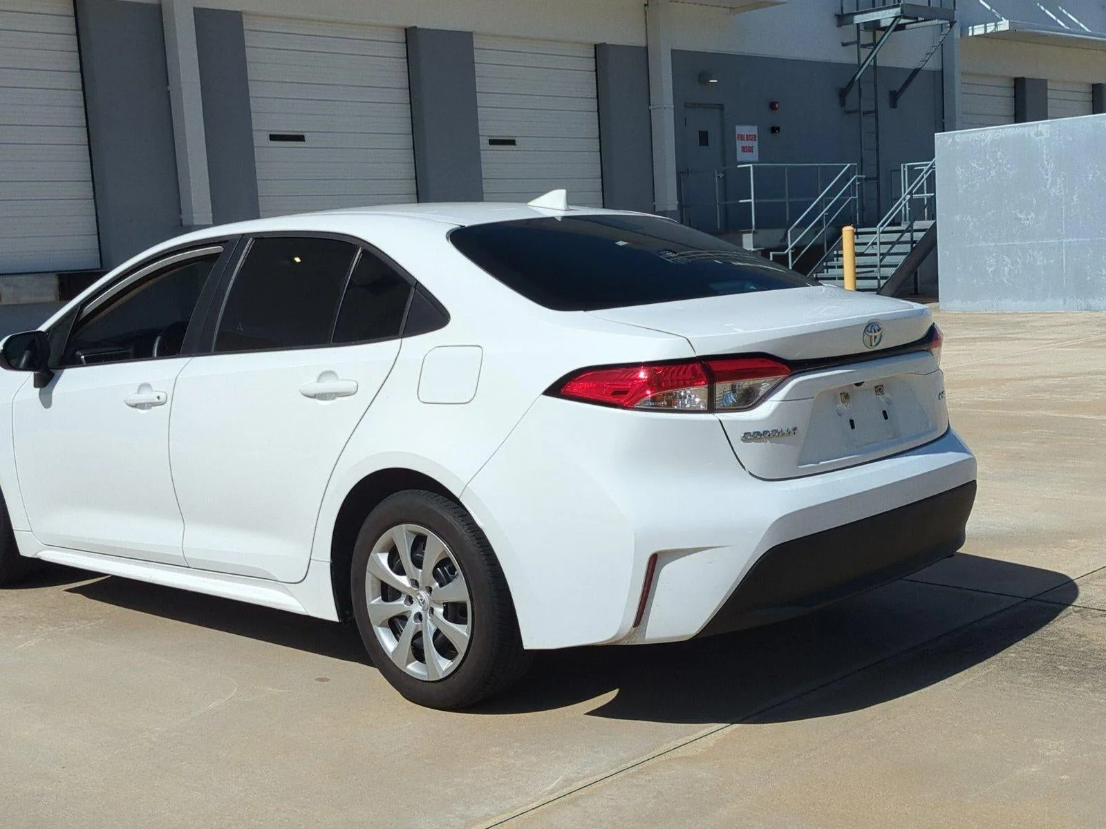 2024 Toyota Corolla LE CVT (Natl) photo 7