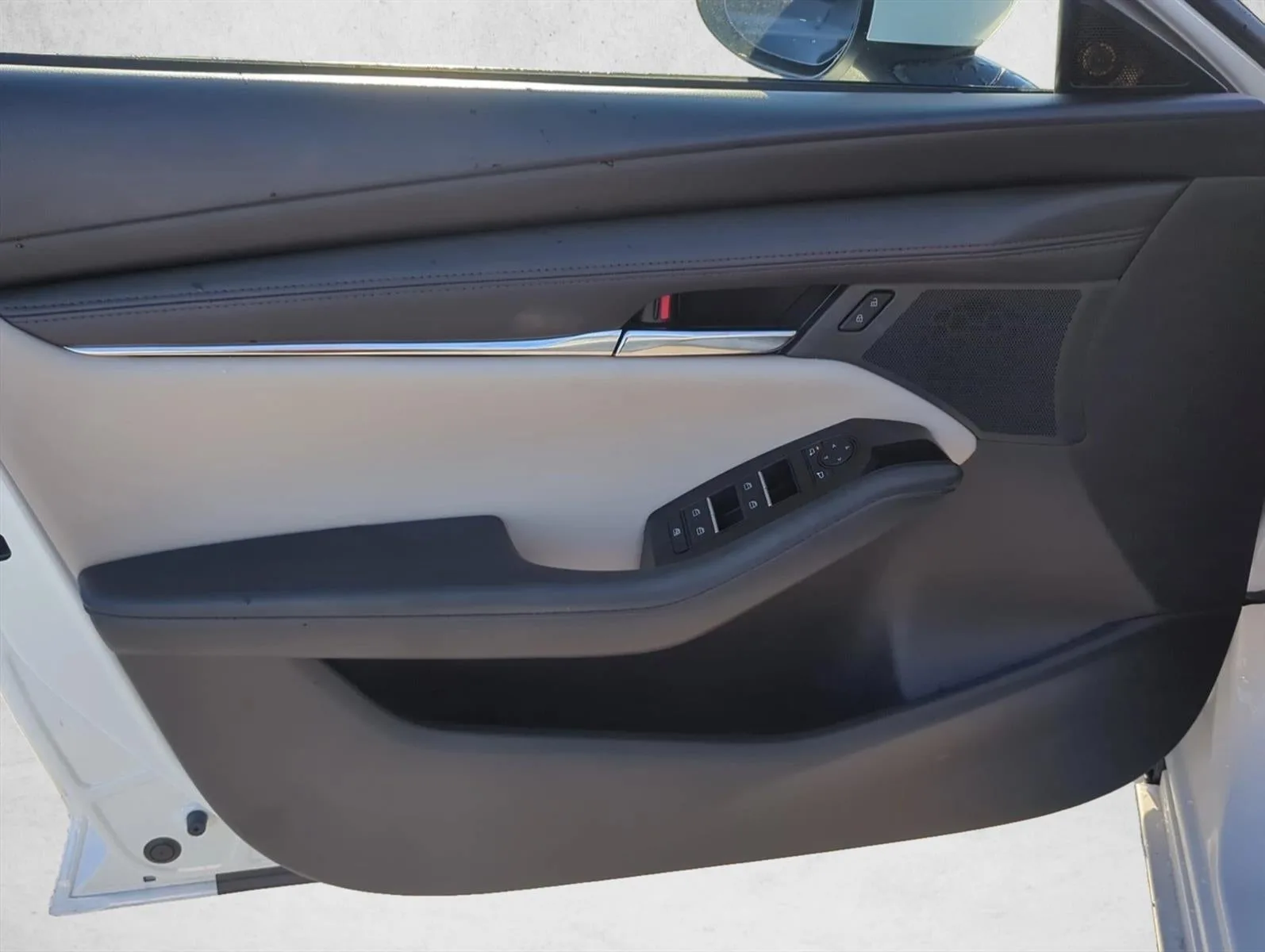 2023 Mazda Mazda3 Sedan 2.5 S Preferred FWD photo 7