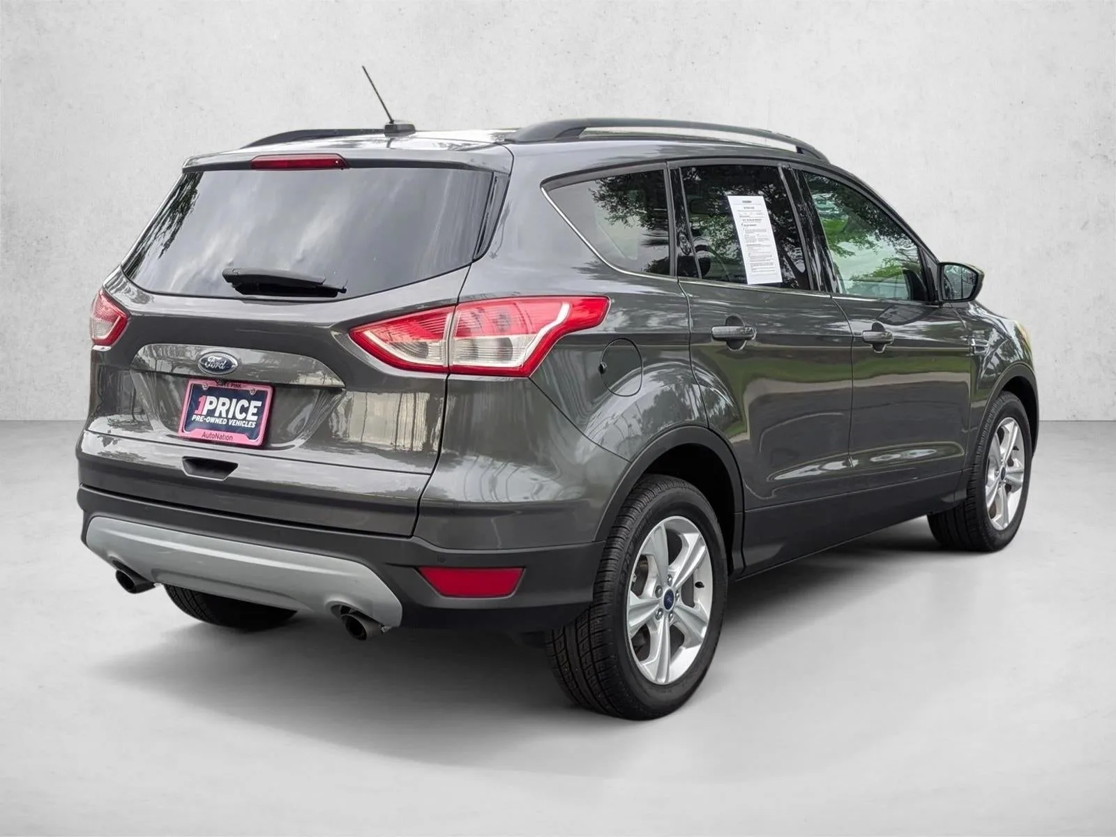 2016 Ford Escape FWD 4dr SE photo 5