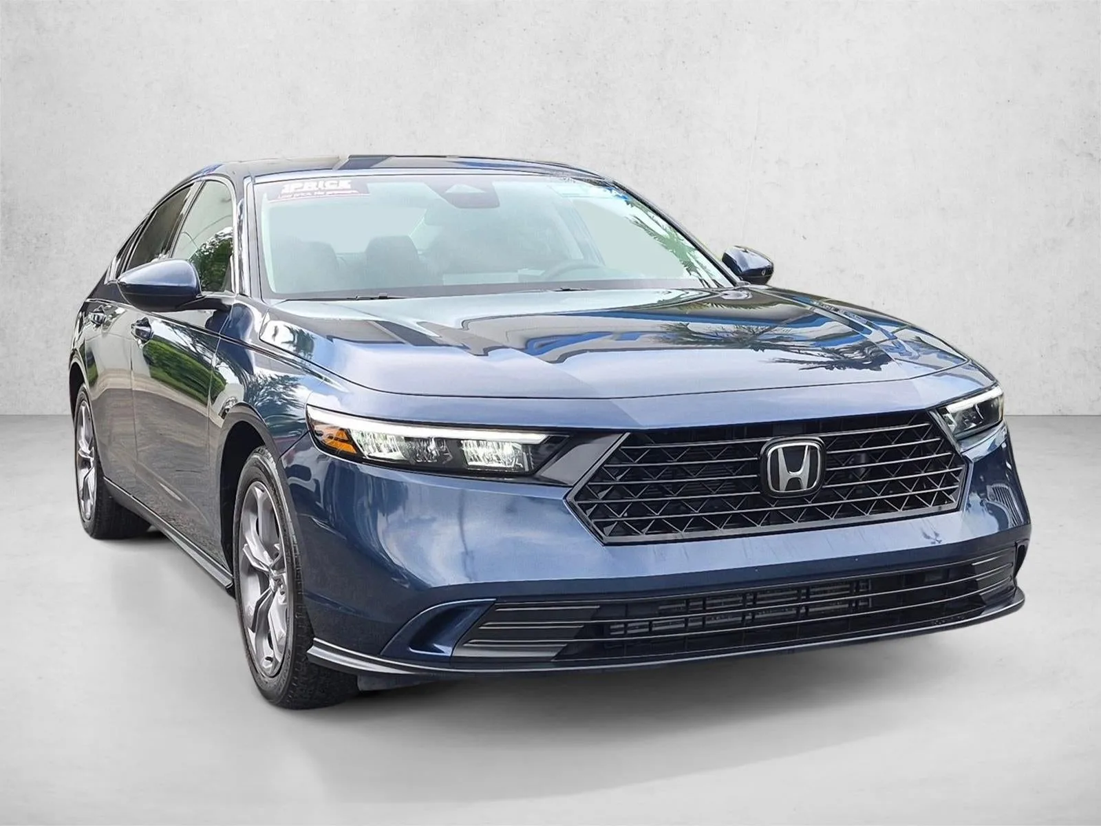 2024 Honda Accord Sedan EX CVT photo 3