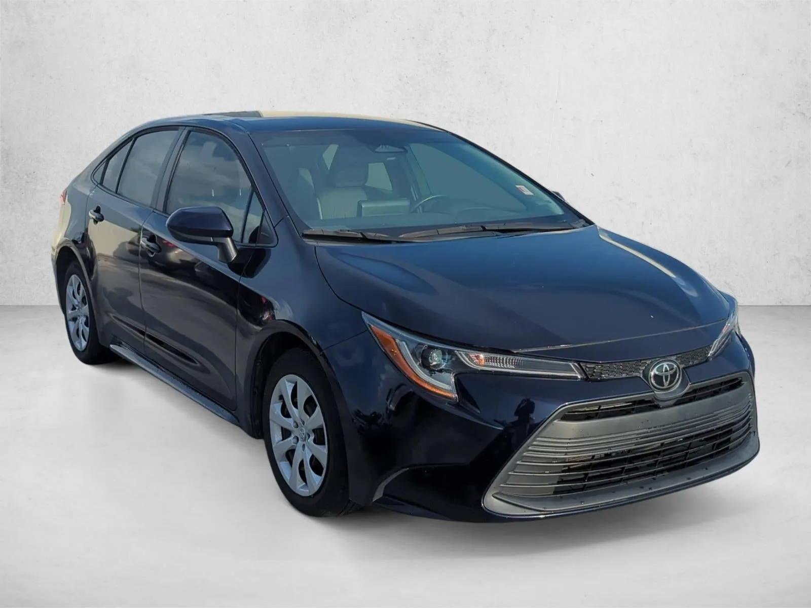 2024 Toyota Corolla LE CVT (Natl) photo 3
