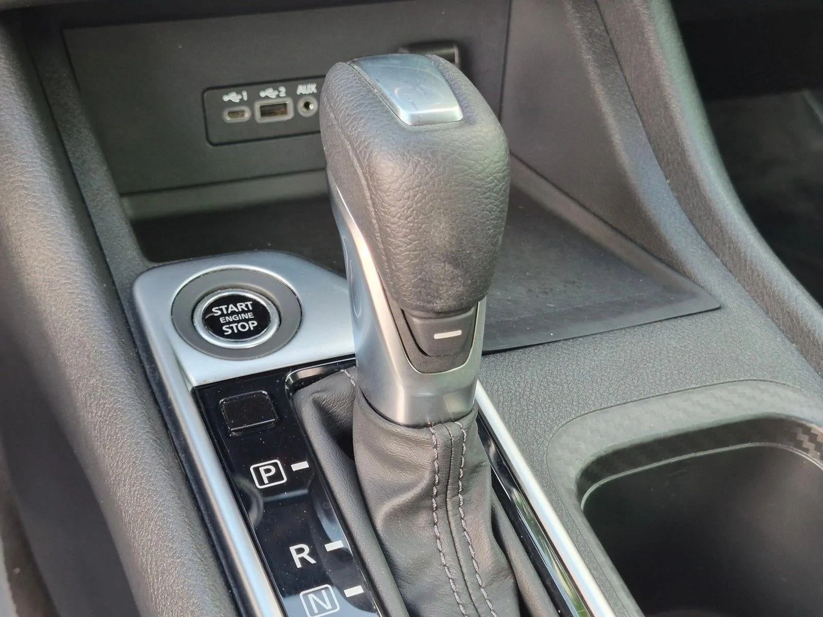 2023 Nissan Sentra SV CVT photo 11