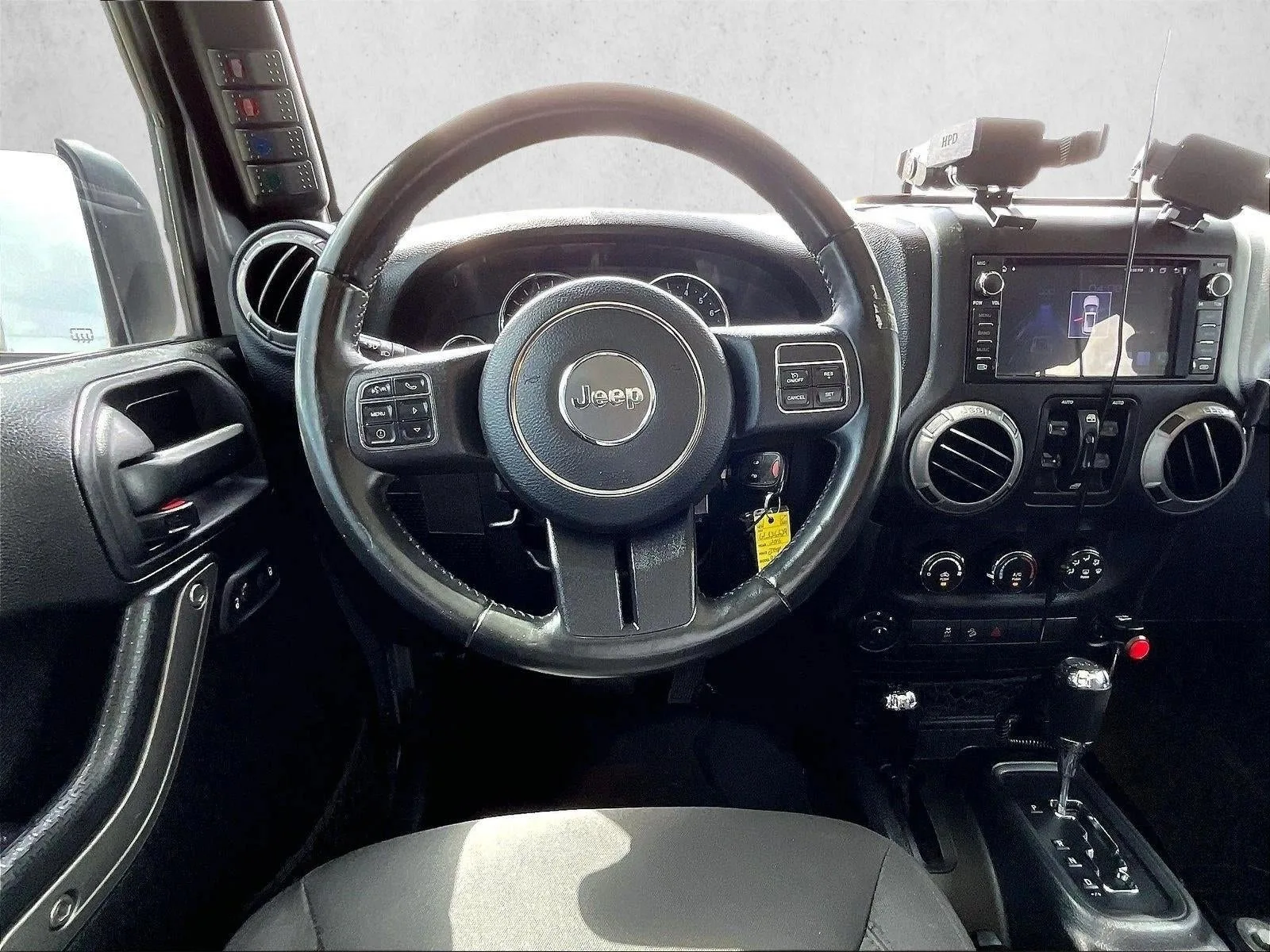 2016 Jeep Wrangler Unlimited 4WD 4dr Sport photo 7