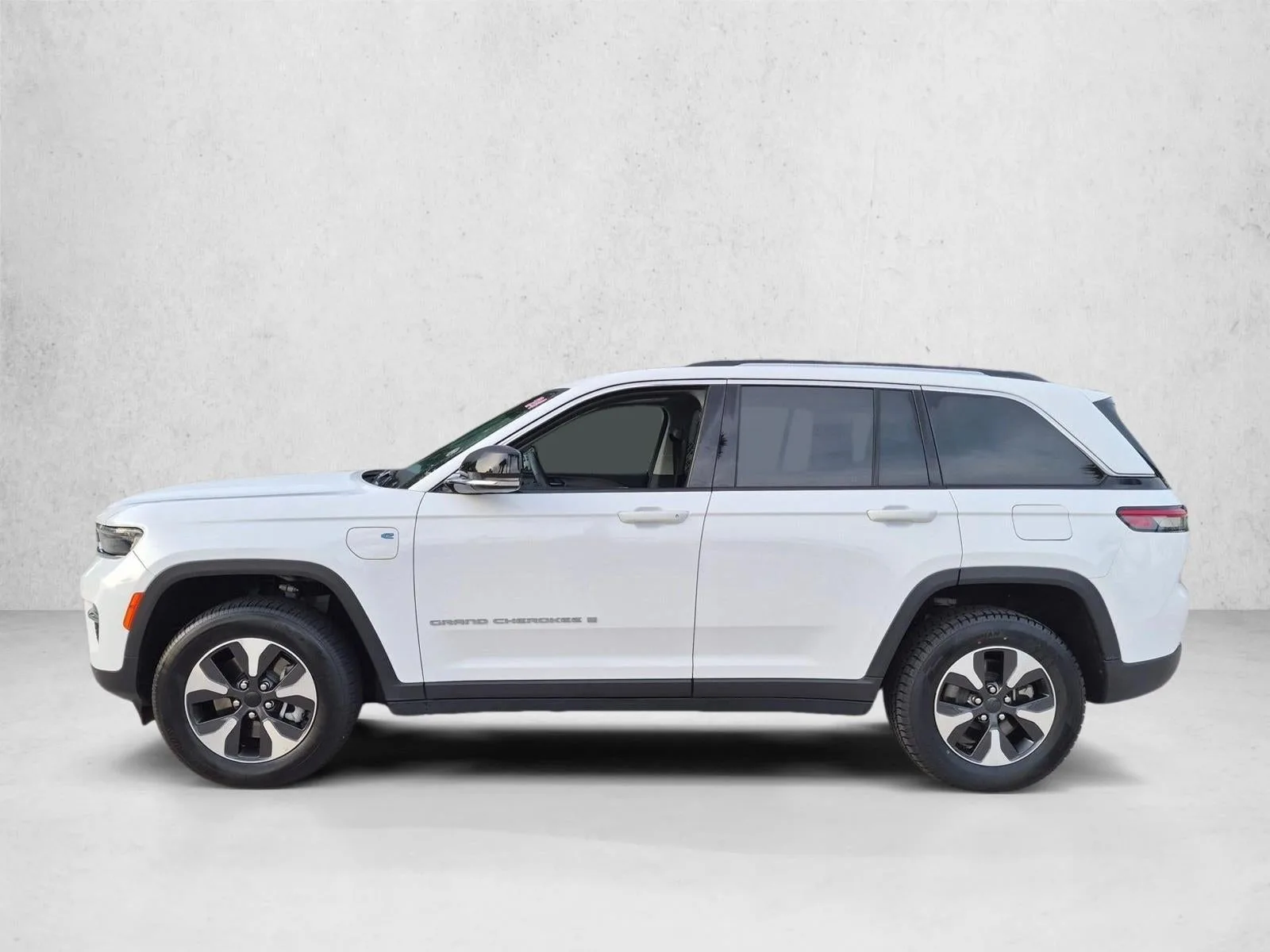 2024 Jeep Grand Cherokee 4xe 4x4 photo 8