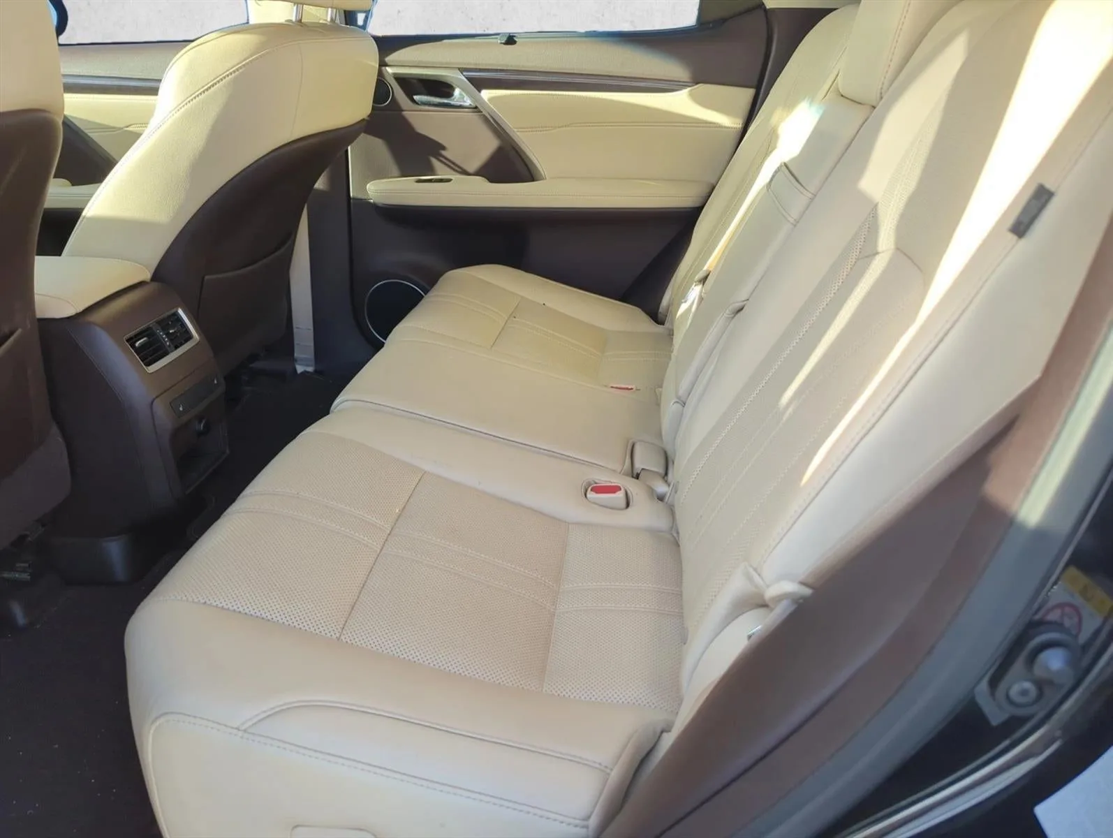 2016 Lexus RX 350 FWD 4dr photo 7