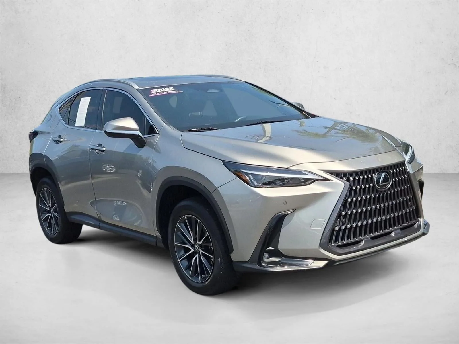 2023 Lexus NX 350 Premium photo 3