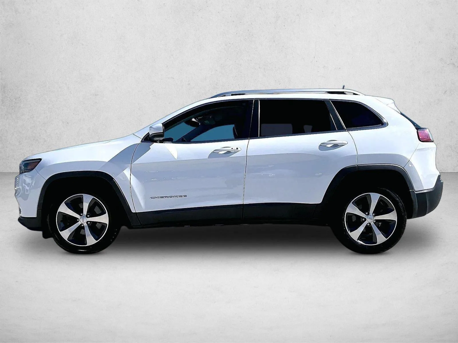 2020 Jeep Cherokee Limited FWD photo 6