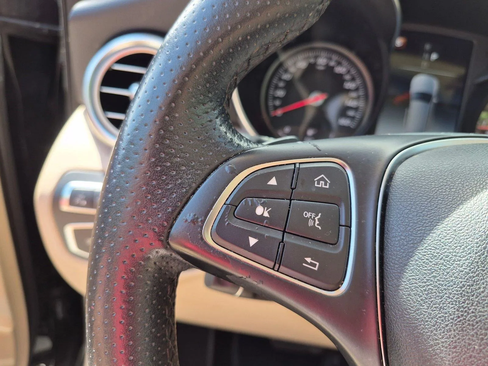2018 Mercedes-Benz GLC 300 GLC 300 photo 10