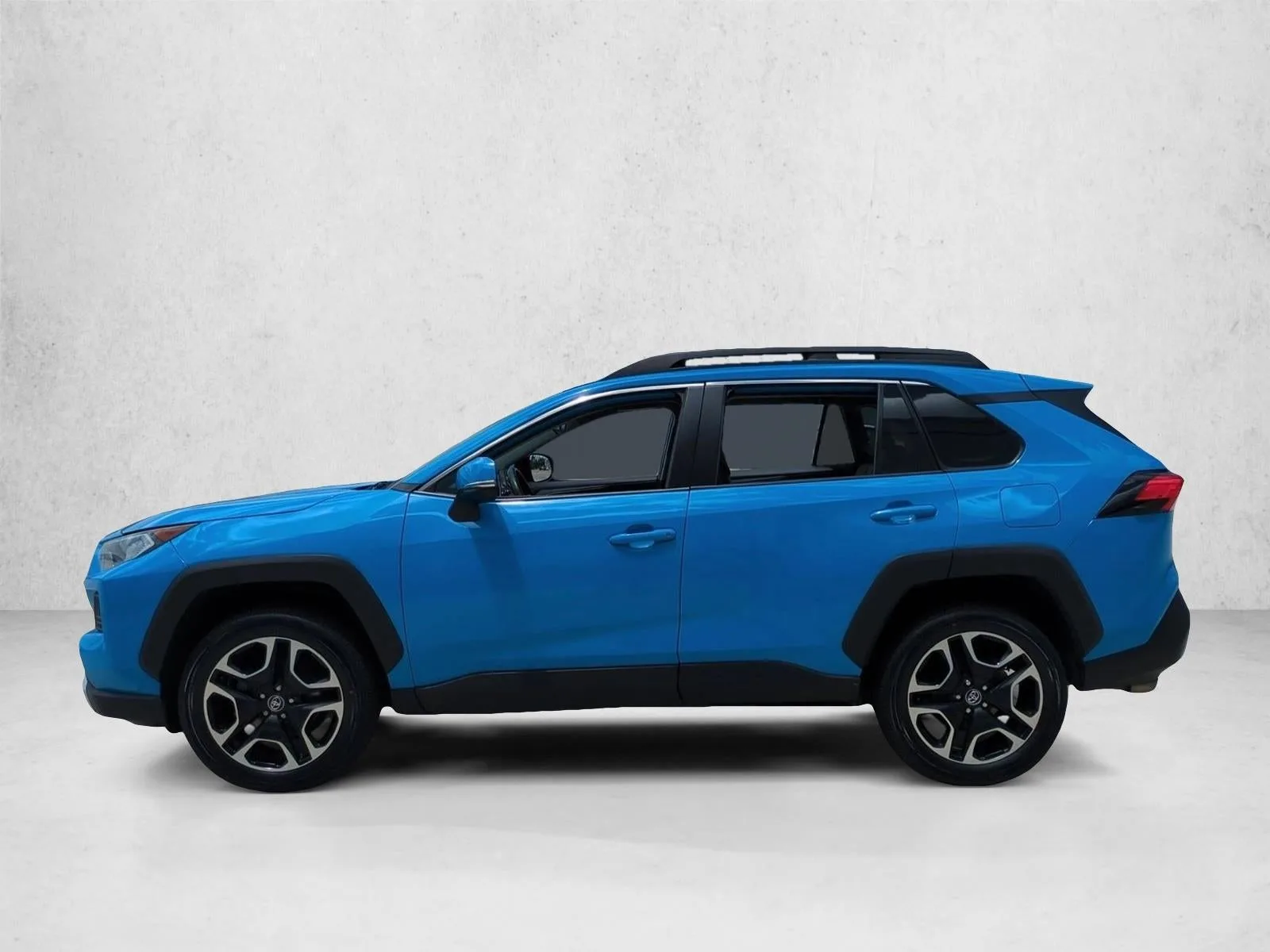 2020 Toyota RAV4 Adventure AWD (Natl) photo 9