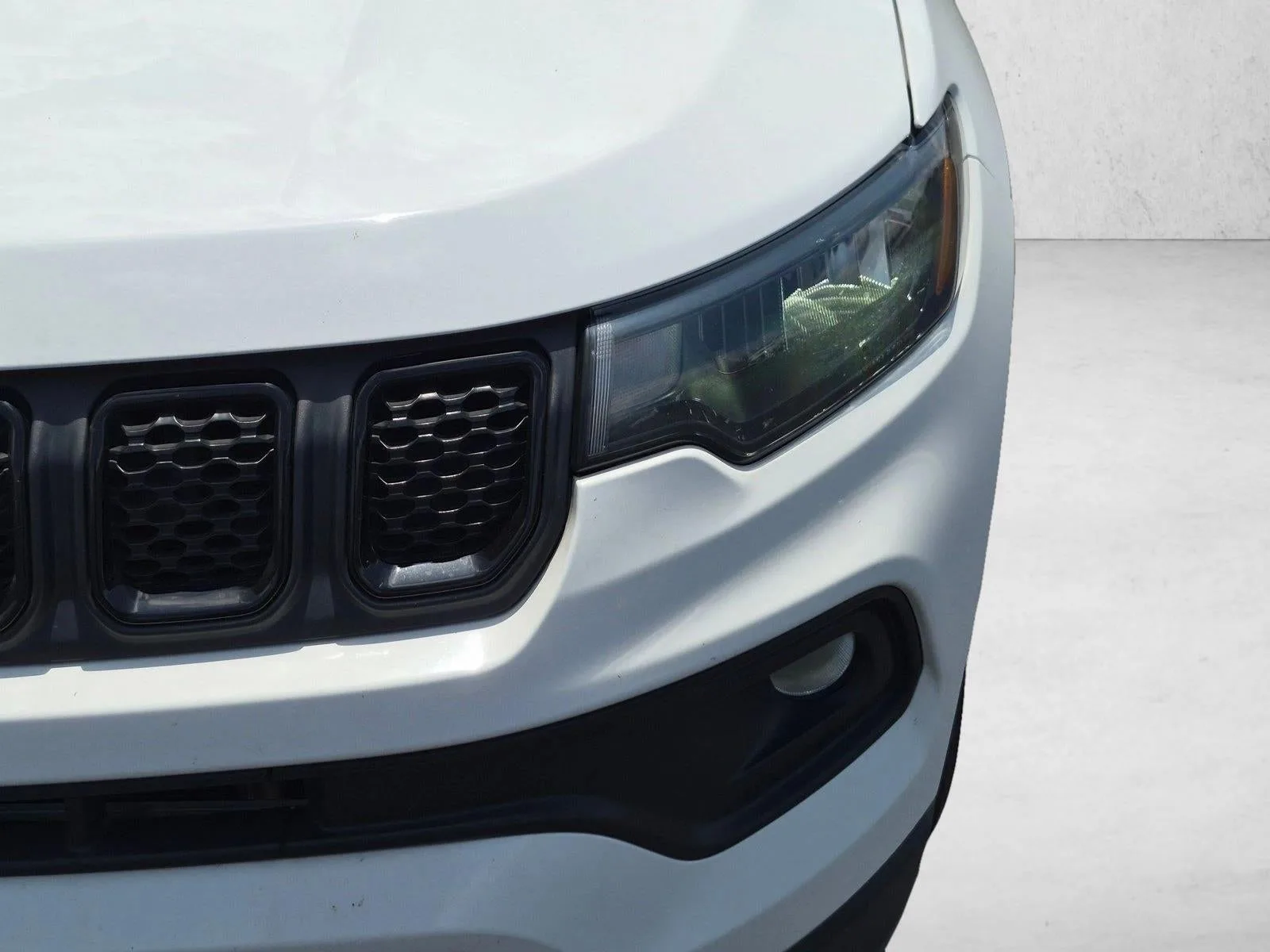 2024 Jeep Compass Latitude 4x4 photo 9