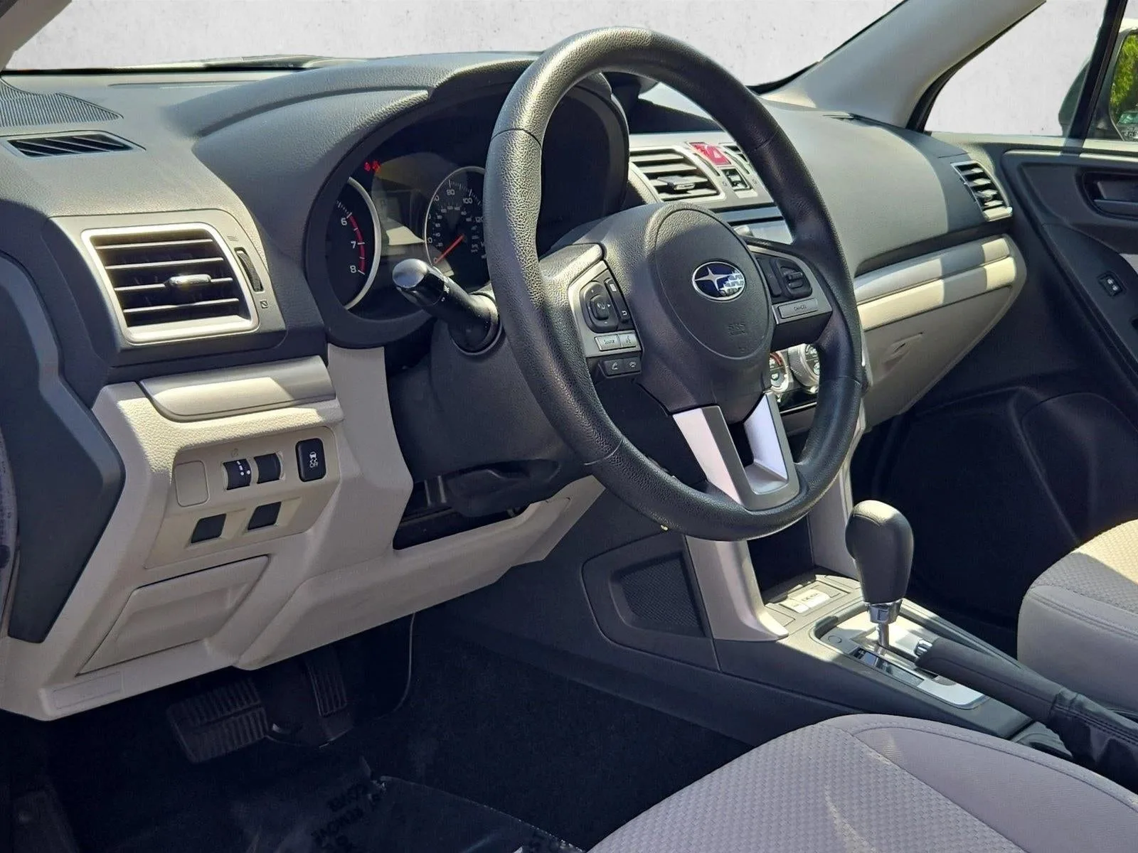 2018 Subaru Forester 2.5i Premium CVT photo 10