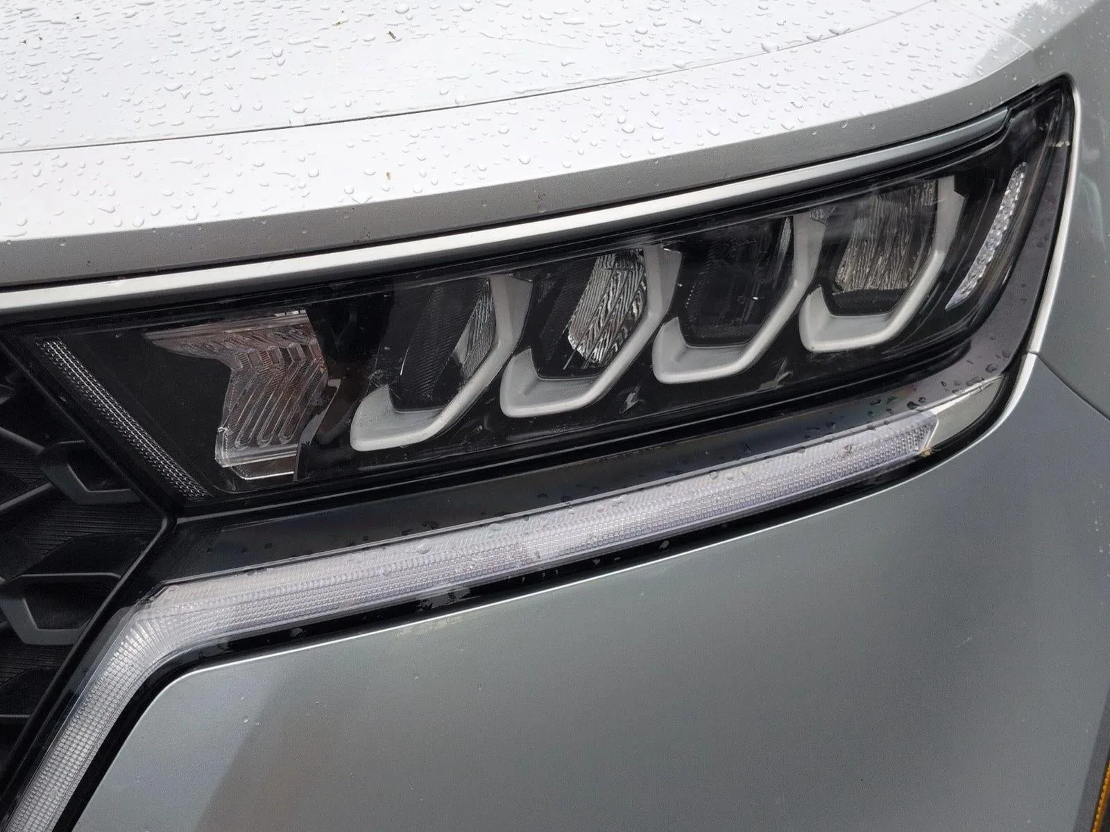2021 Kia Sorento LX FWD photo 2