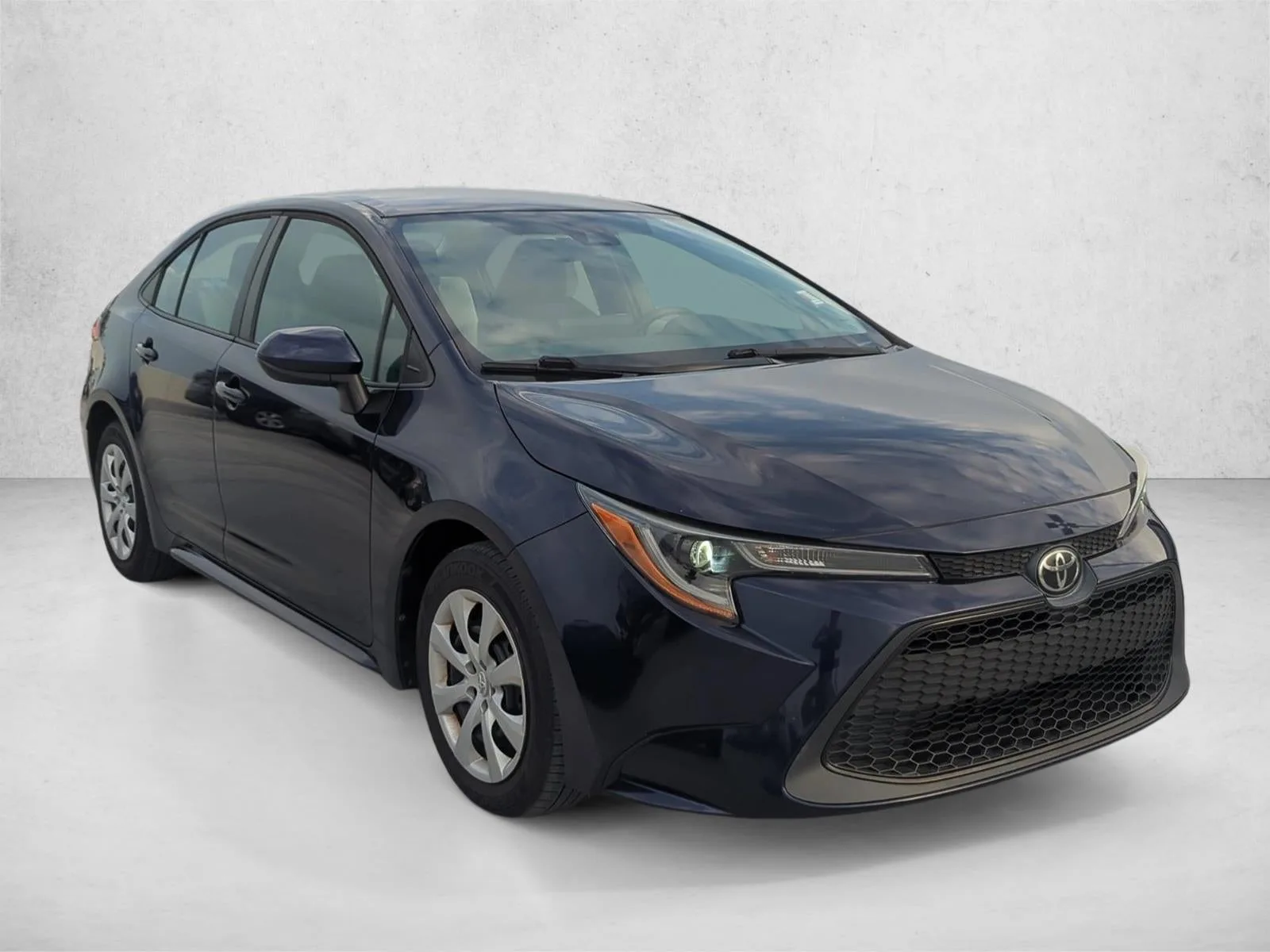 2022 Toyota Corolla LE CVT (Natl) photo 3