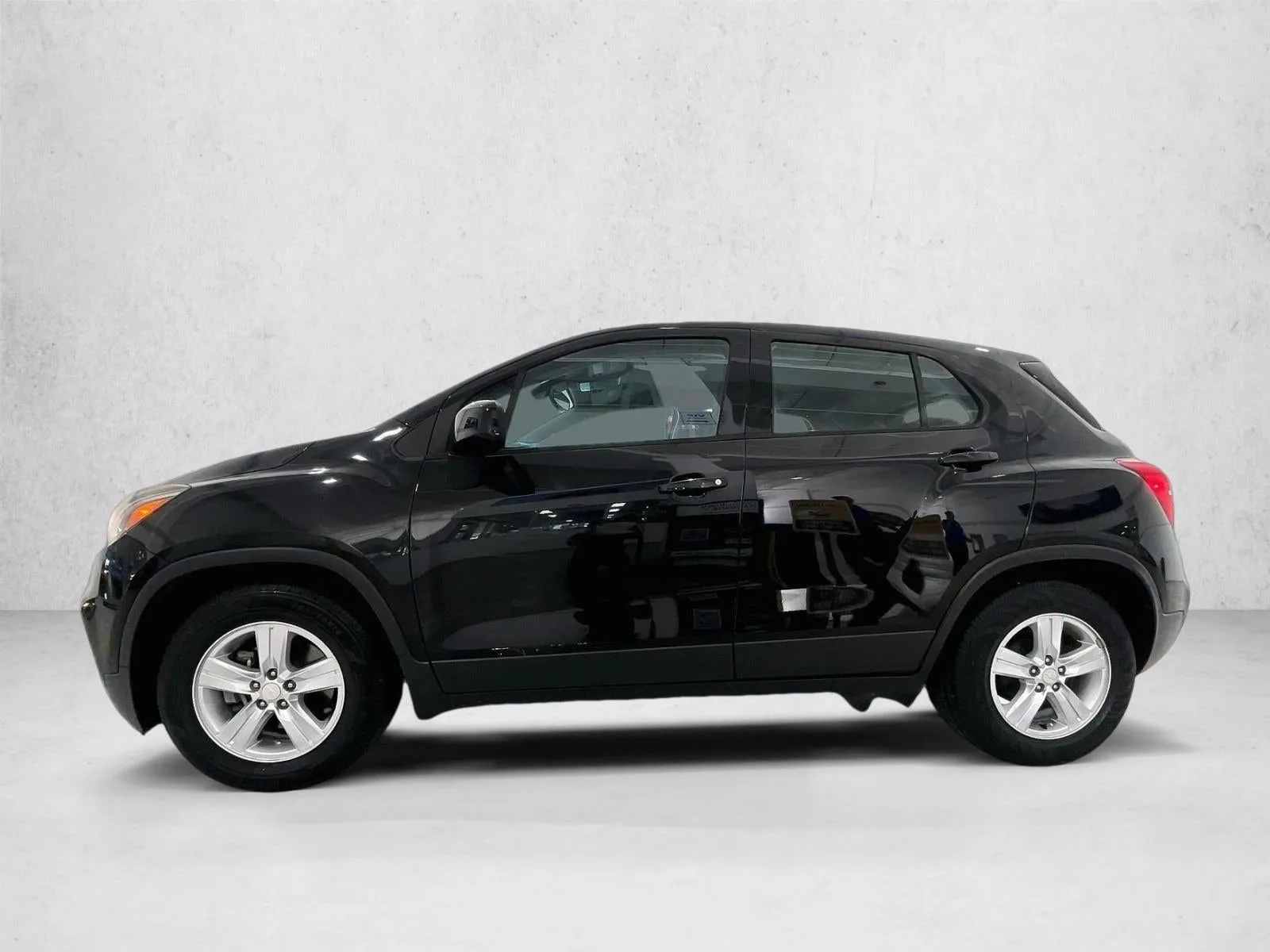 2019 Chevrolet Trax LS photo 6
