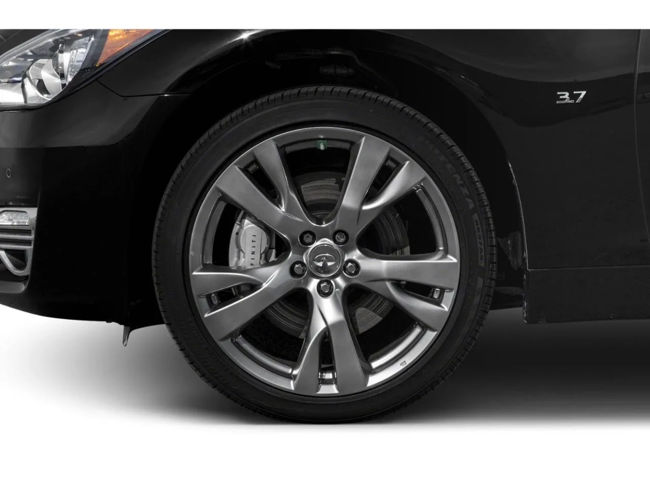 2018 INFINITI Q70 3.7 LUXE RWD photo 10
