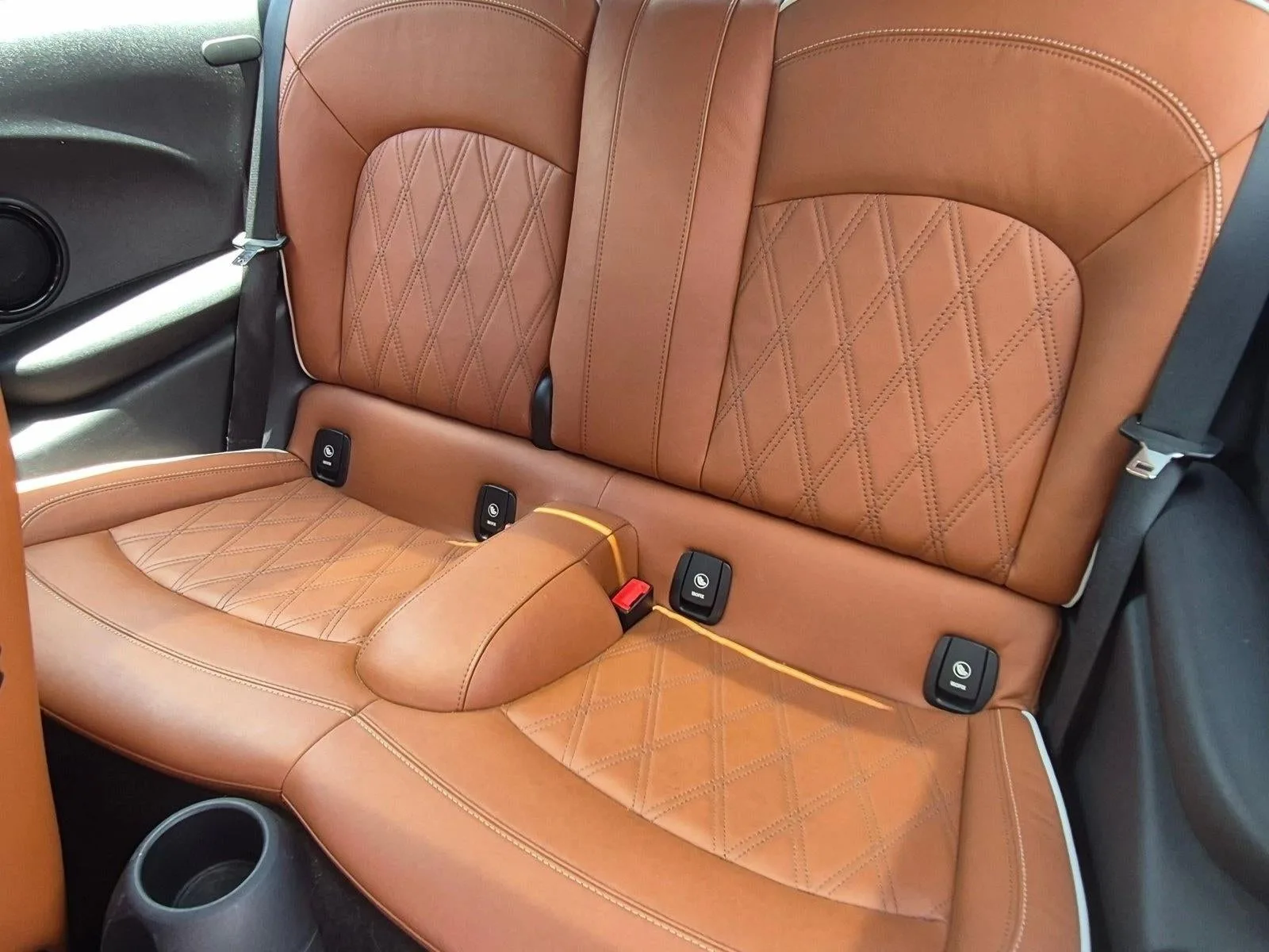 2019 MINI Cooper S Hardtop Cooper S photo 9