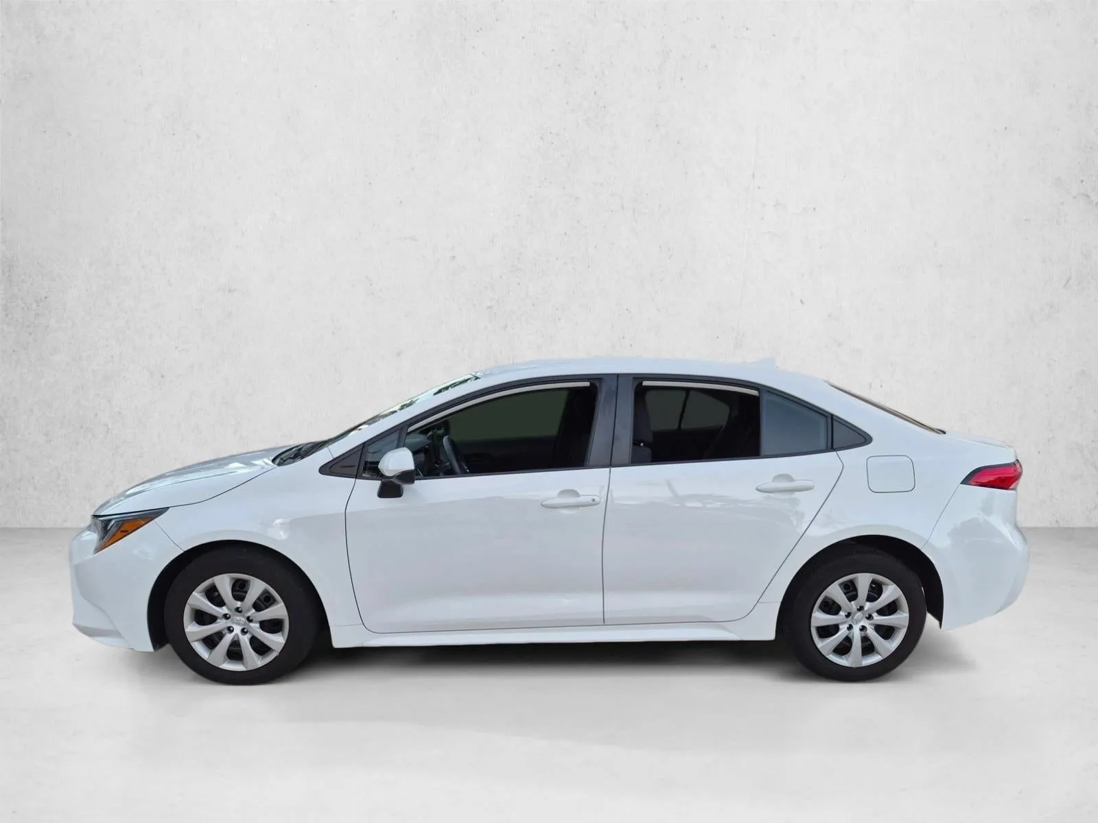 2024 Toyota Corolla LE CVT (Natl) photo 5