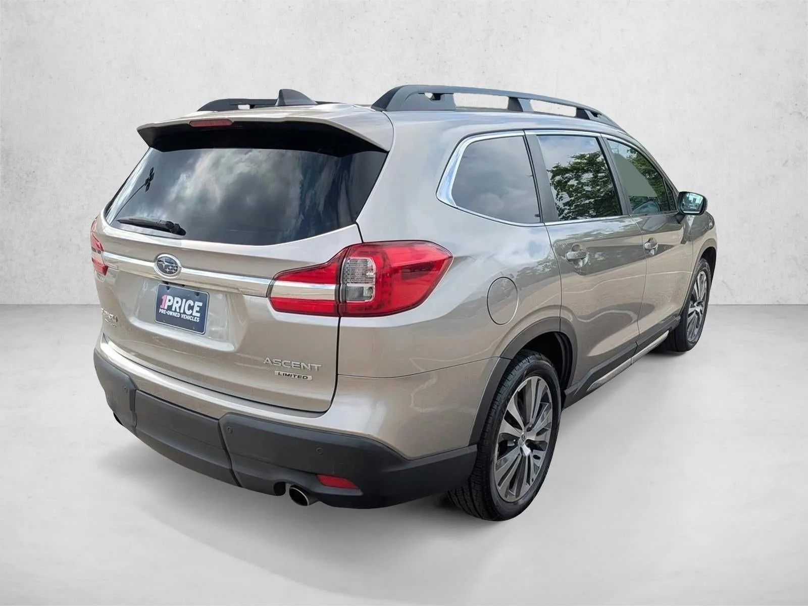 2020 Subaru Ascent Limited 7-Passenger photo 5