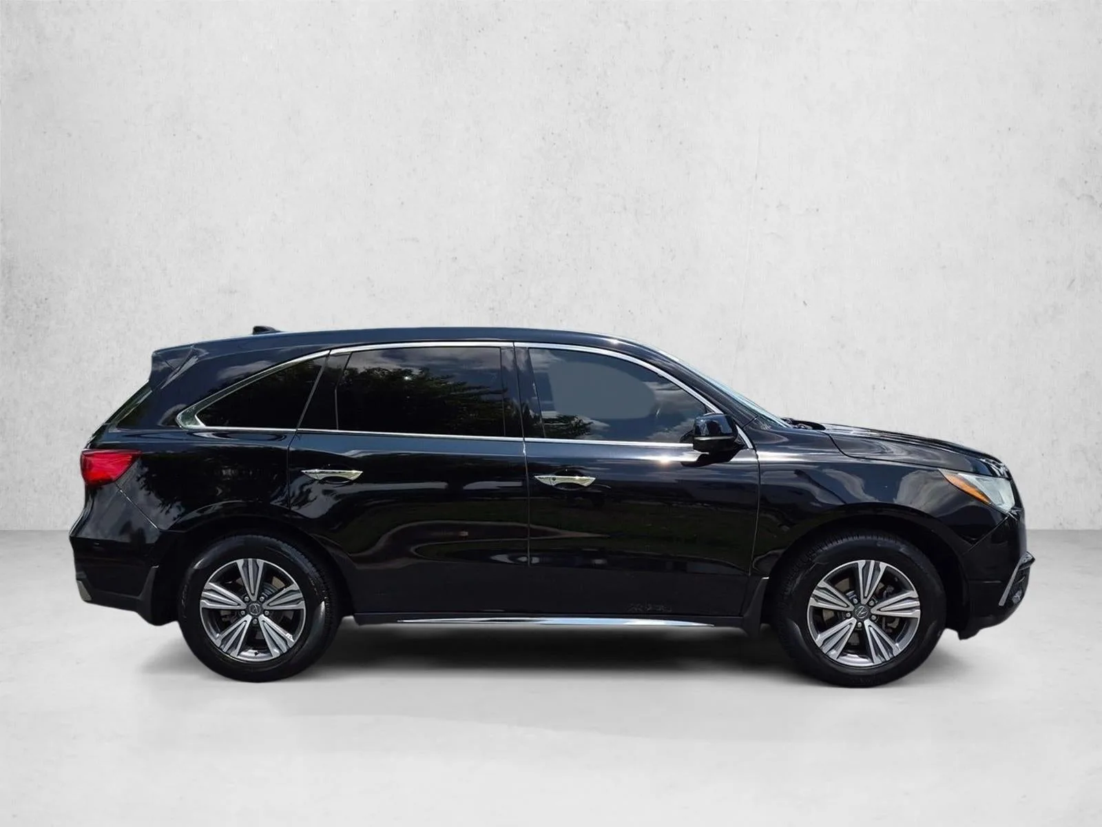 2020 Acura MDX SH-AWD 7-Passenger photo 4