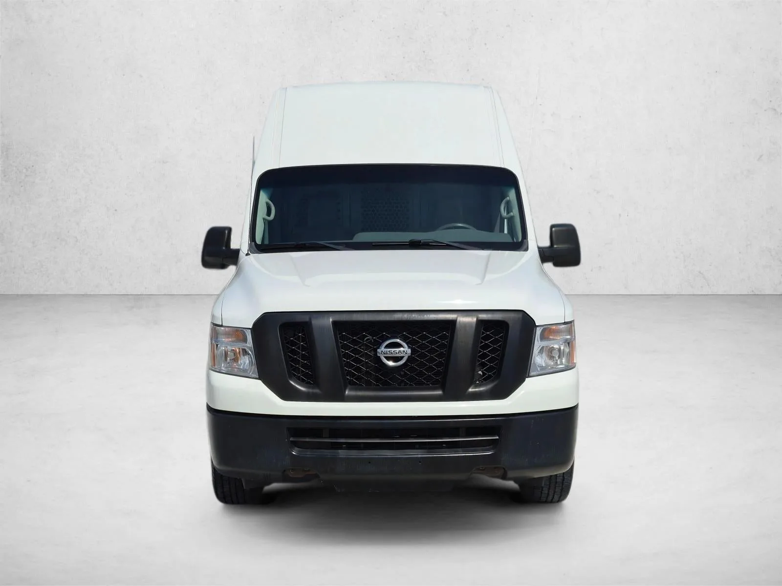 2020 Nissan NV Cargo High Roof V6 SV photo 2