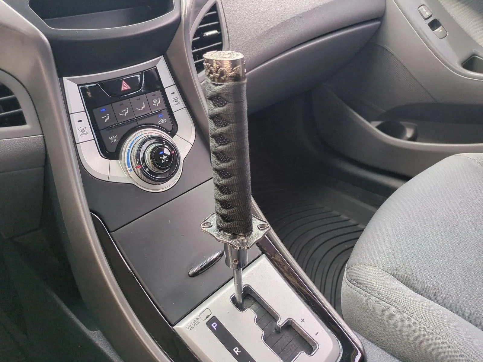 2012 Hyundai ELANTRA 4dr Sdn Auto GLS photo 12